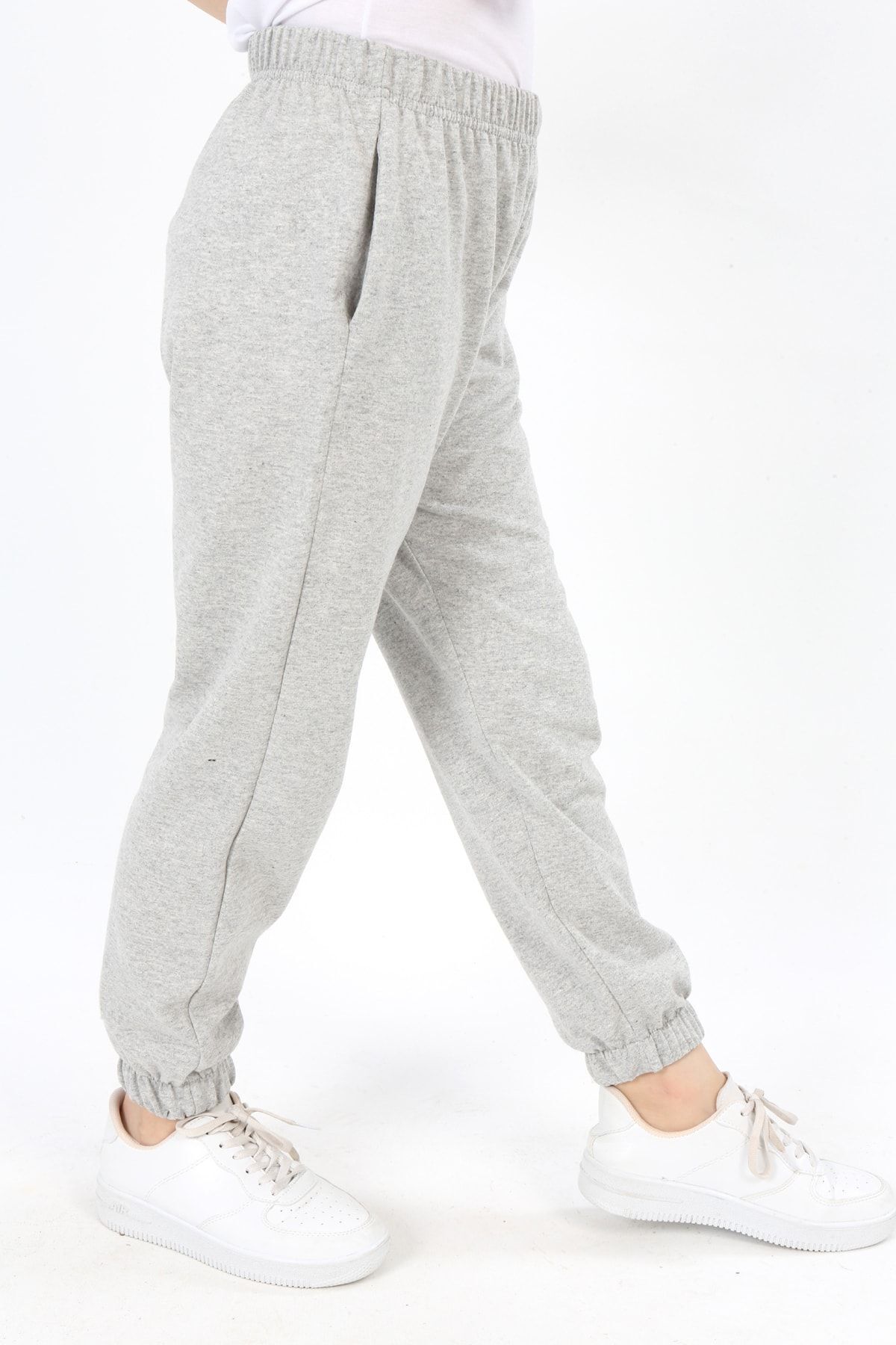 kozzy-Light Gray Basic Kids Sweatpants with Pockets and Elastic Legs 4