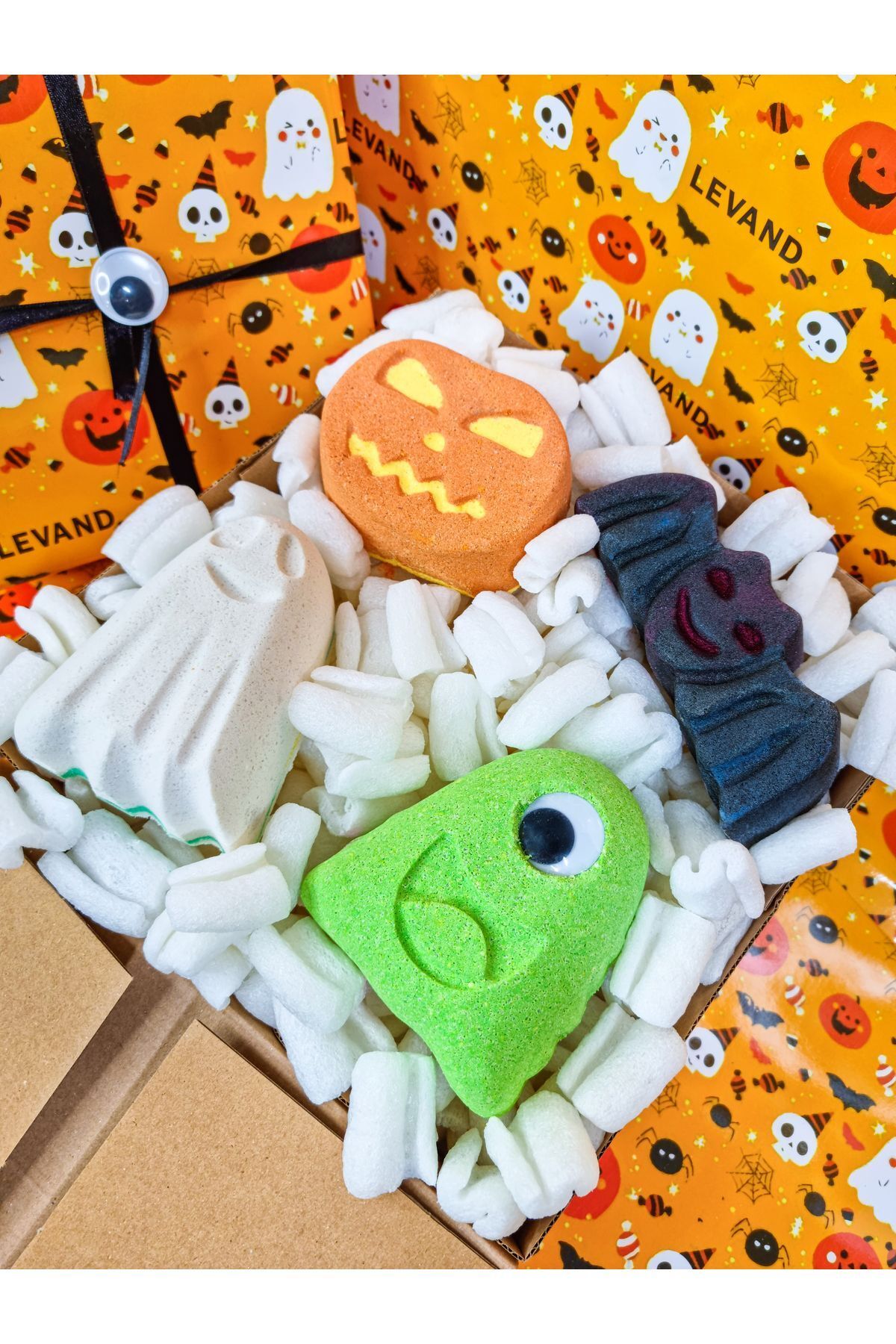 بسته هدیه Witches / مجموعه 4 عددی / جعبه کادو Bany Ball Bath Bombas Bath Bombs Levand