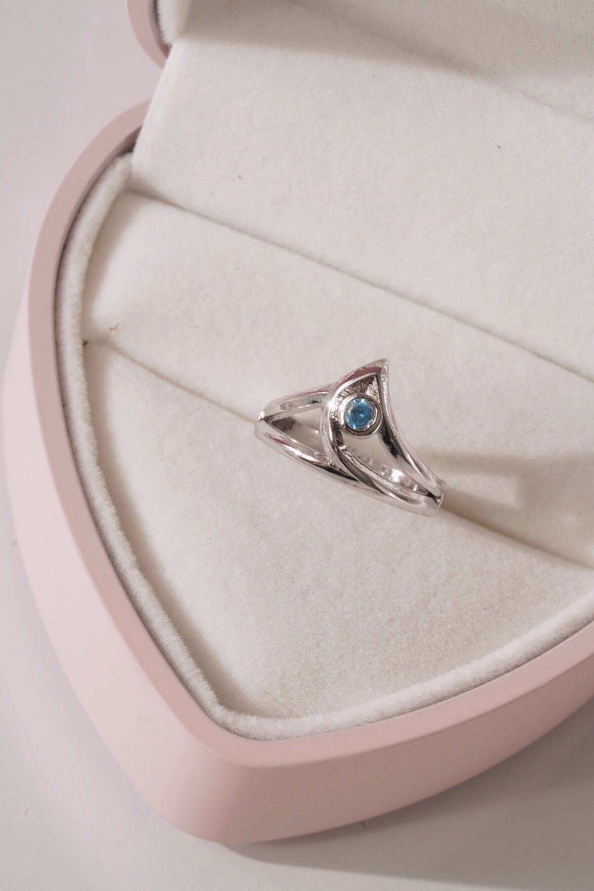 AŞIK ACCESSORIES-Valorant Sage Ring - Simple and Stylish Design 2