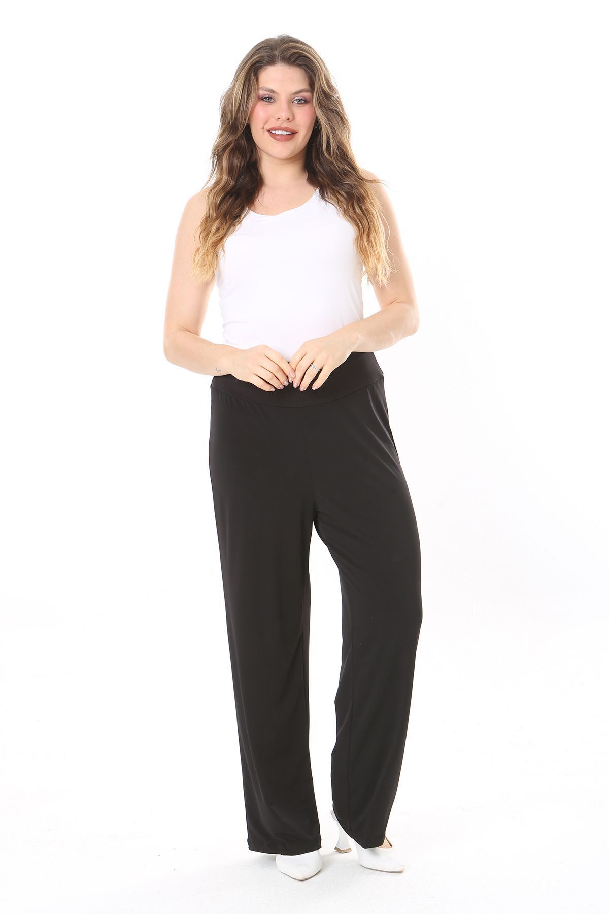 Şans-Plus Size Lycra negru - Pantaloni de damă cu talie elastică și buzunar la spate 65N38054 4