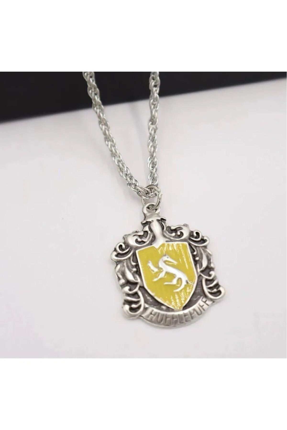 Her ey Nota Harry Potter Steel Necklace Gryffindor Hufflepuff Ravenclaw Slytherin Trendyol