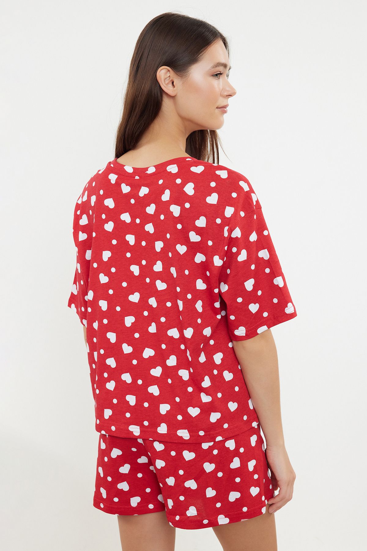 Trendyol Collection-Sada pyžama s červenými bavlněnými šortkami se vzorem srdce - THMSS24PT00394 5
