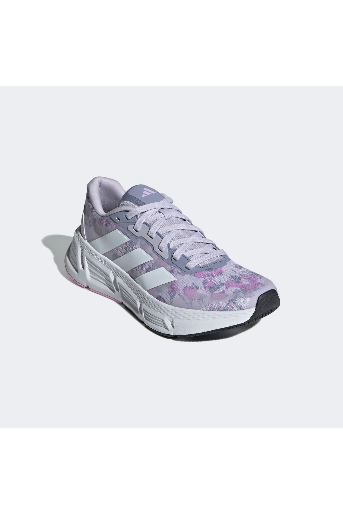 کفش دو و تمرین مشکی زنانه questar 2 های سیاه گرافیکی adidas