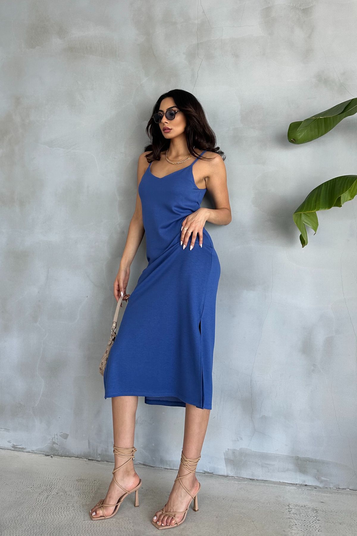 complete the look image