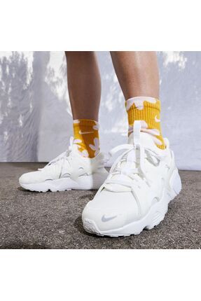 Nike Air Huarache Craft Kad n Beyaz Spor Ayakkab Fiyat Yorumlar Trendyol