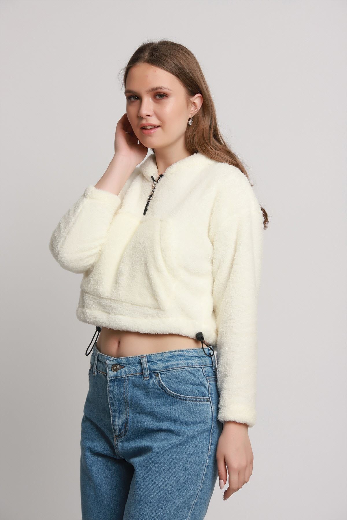 Ekru Kadın Peluş Sweatshirt | MK19W273508