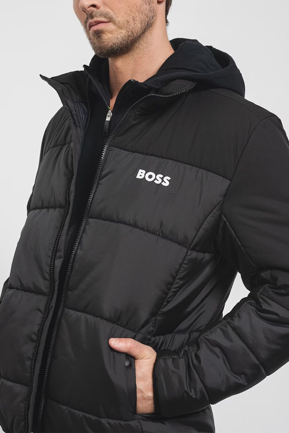 کاپشن مشکی مردانه جیب بسته بندی زیپ آرم کت سیاه زمستانی 001 BOSS