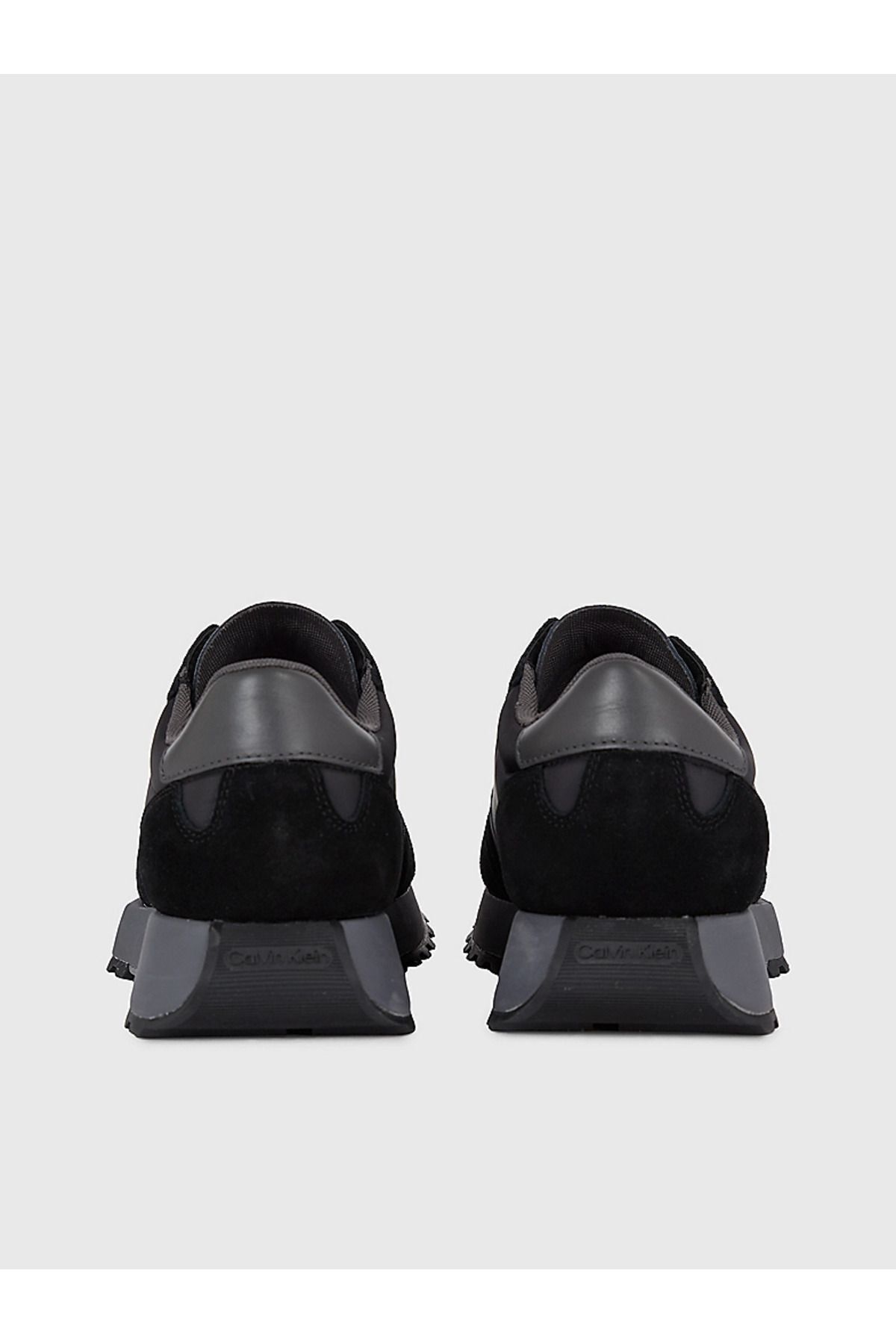 اسنیکر مشکی مردانه قالب عادی با منطق لباس روزانه سیاه و سفید HM0HM00497 0GL Calvin Klein