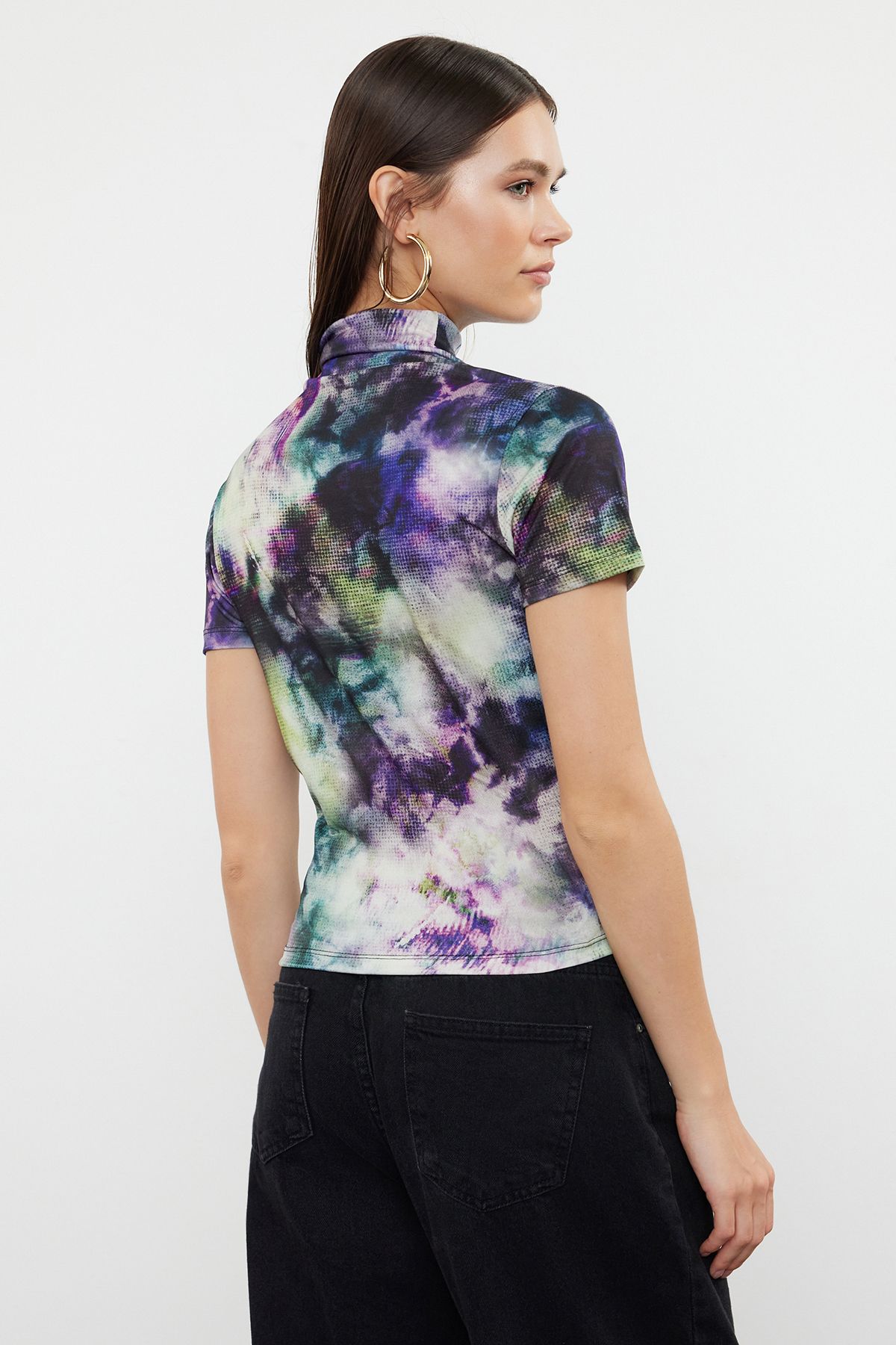 Trendyol Collection-Multicolor Printed Drawstring/Drape Detail Fitted Short Sleeve Stand Collar Stretchy Knitted Blouse Twoss24Bz00426 5
