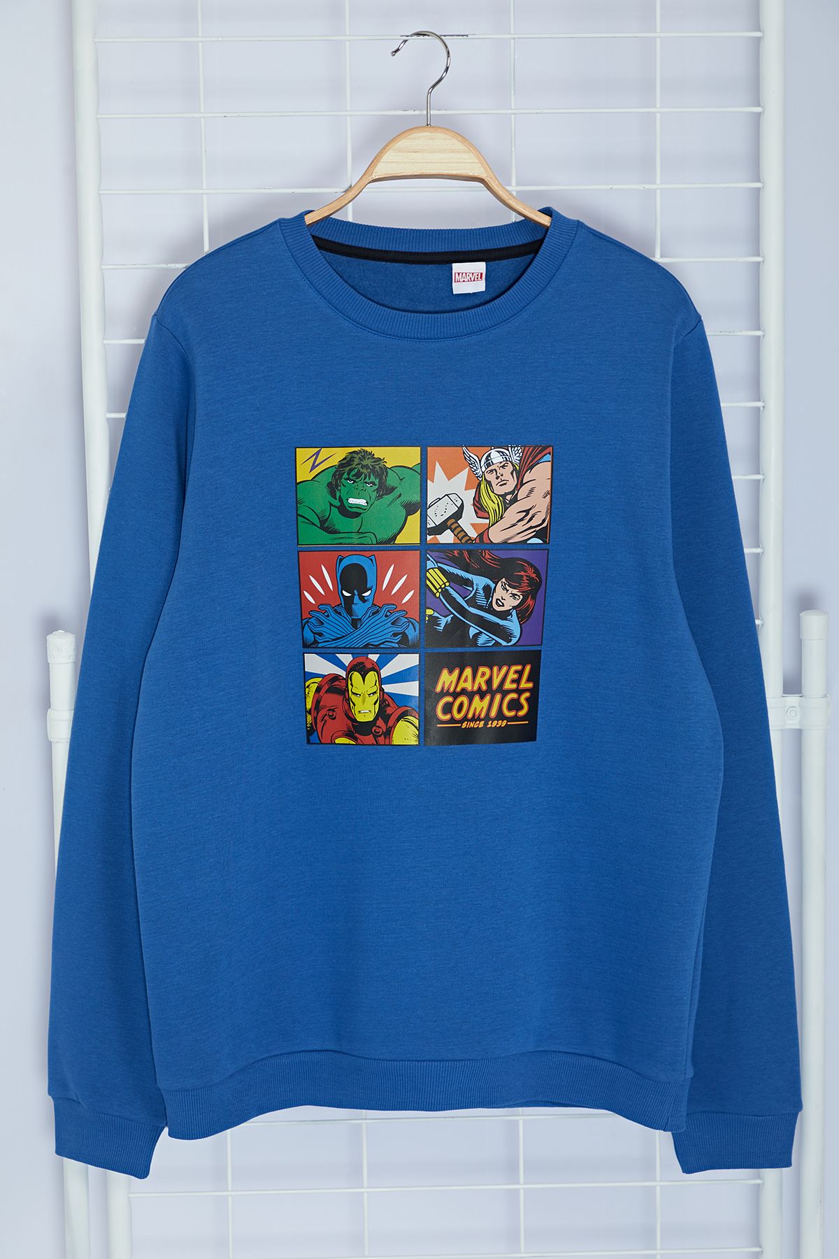 TRENDYOL MAN Mavi Regular Normal Kesim Marvel Orijinal Lisansl Sweatshirt TMNAW25SW00135 Fiyat Yorumlar Trendyolmilla