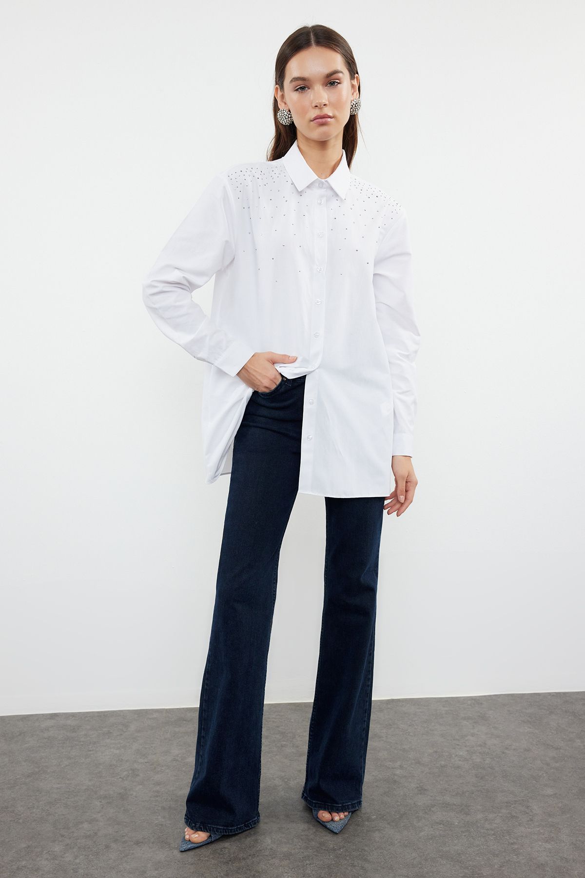 Trendyol Modest-White Woven Shirt with Shiny Sequin Detail - TCTSS24TG00081 2
