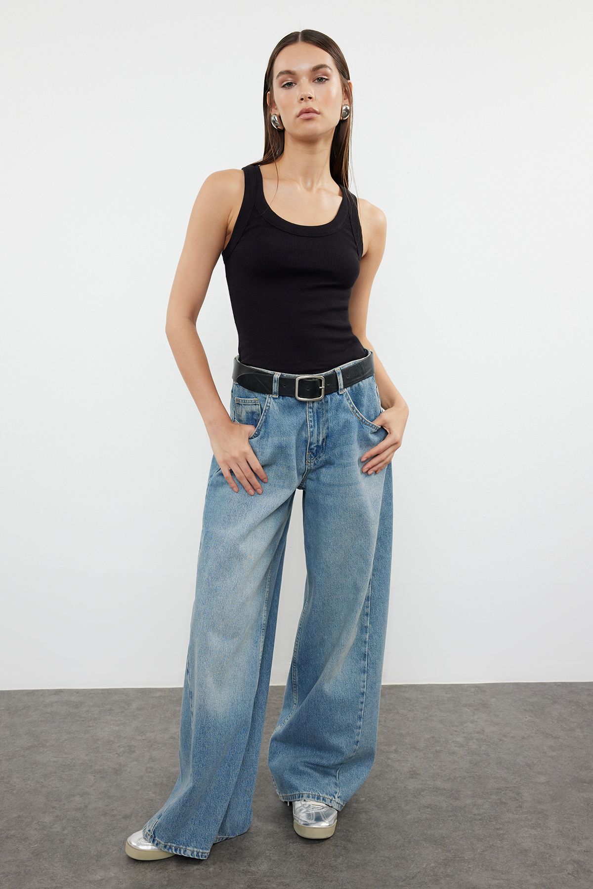 Trendyol Collection-Stretchy Corded Black Knitted Tank Top - Pool Collar, Regular Size - Twoss24Al00060 2