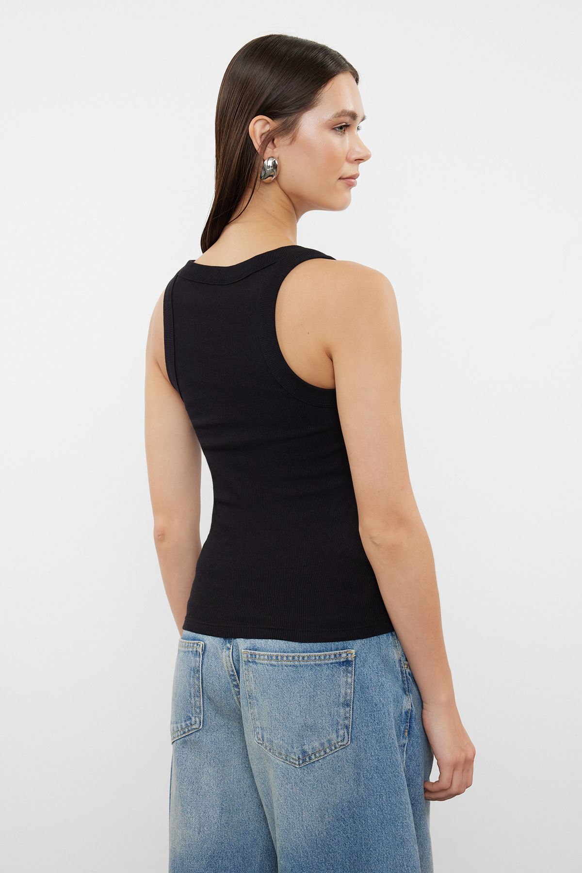 Trendyol Collection-Stretchy Corded Black Knitted Tank Top - Pool Collar, Regular Size - Twoss24Al00060 5