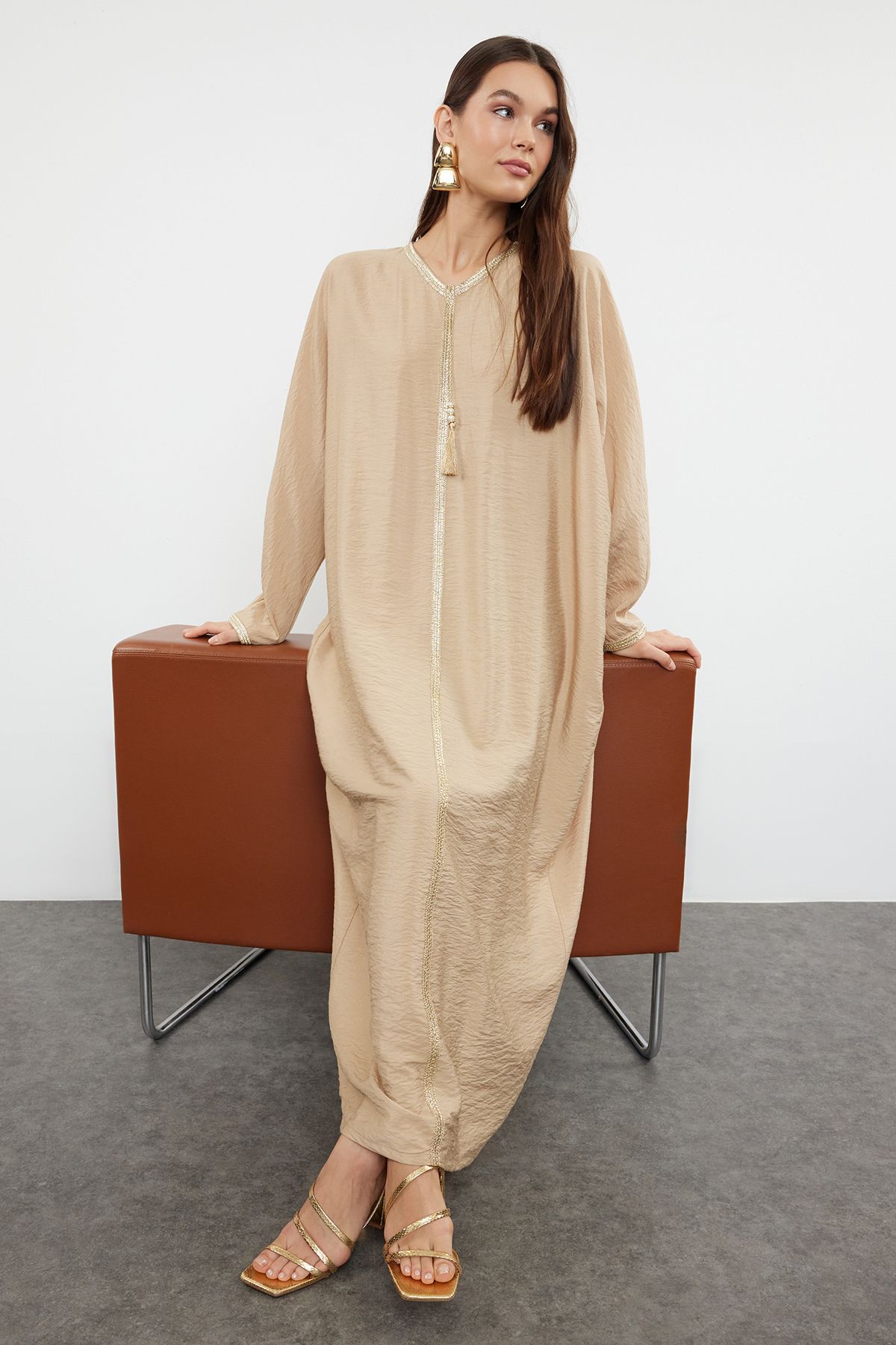 trendyol-modest-womens-grau-colorblock-long-r