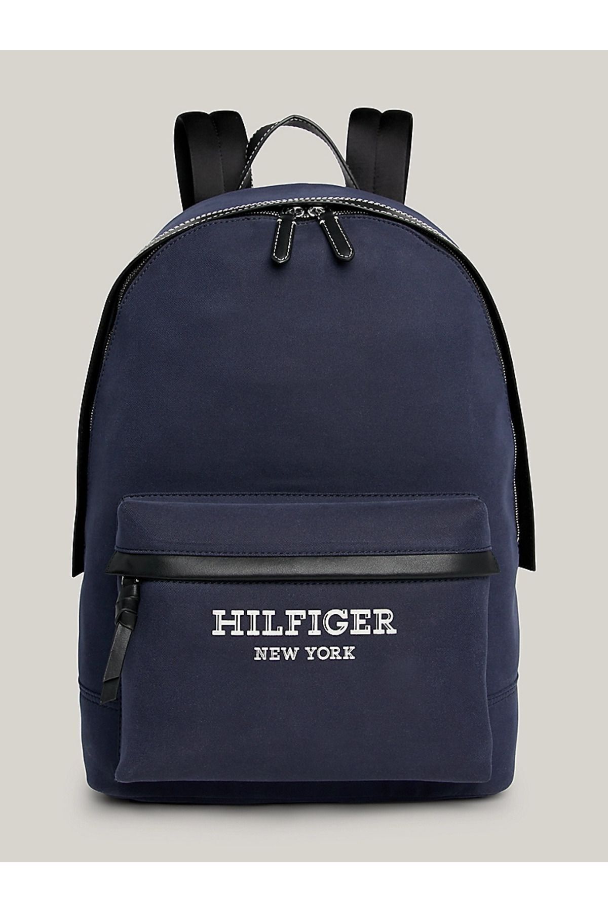 تامی هیلفیگر کوله پشتی مردانه مدل AM0AM1181 با محفظه اصلی، جیب بدون زیپ، لوگوی برند، قابل تنظیم به رنگ سرمه‌ای