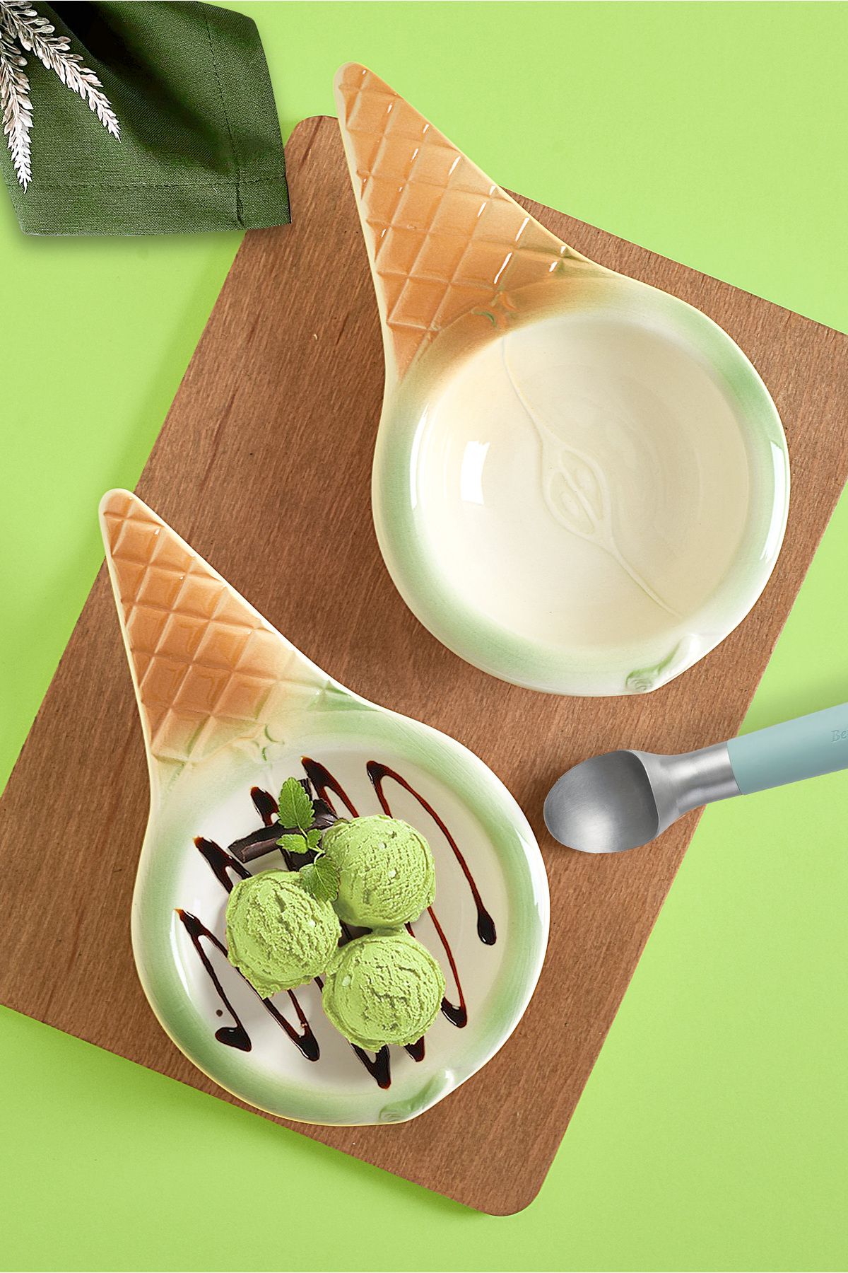 ŞURA MUTFAK-Green Apple Patterned 2-Piece Ice Cream Cone 1