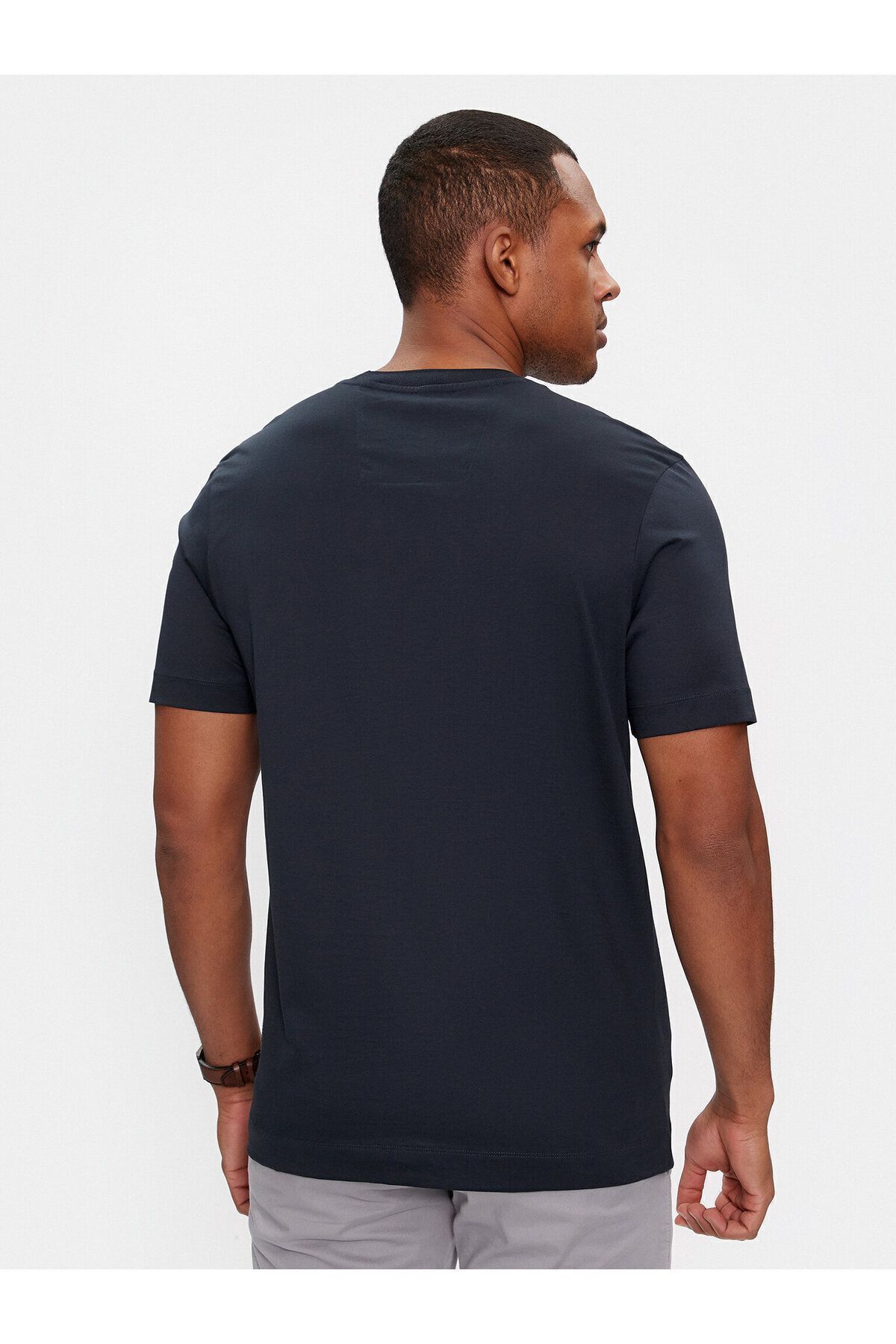 تی شرت آبی مردانه دوچرخه سواری مسطح کوتاه آستین مناسب Yaka Navy Blue 404 BOSS