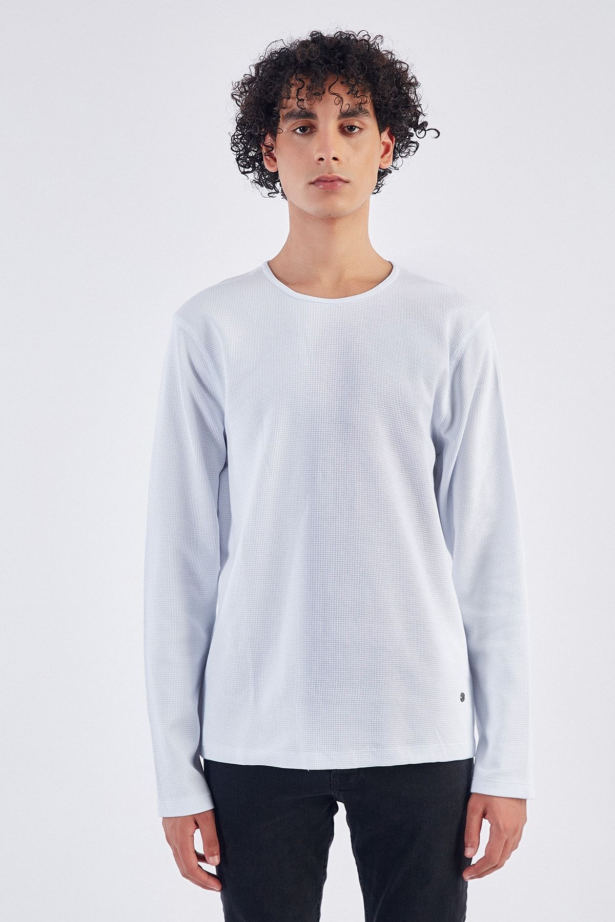 Beyaz Bisiklet Yaka Basic Uzun Kol T Shirt | Me21W215004