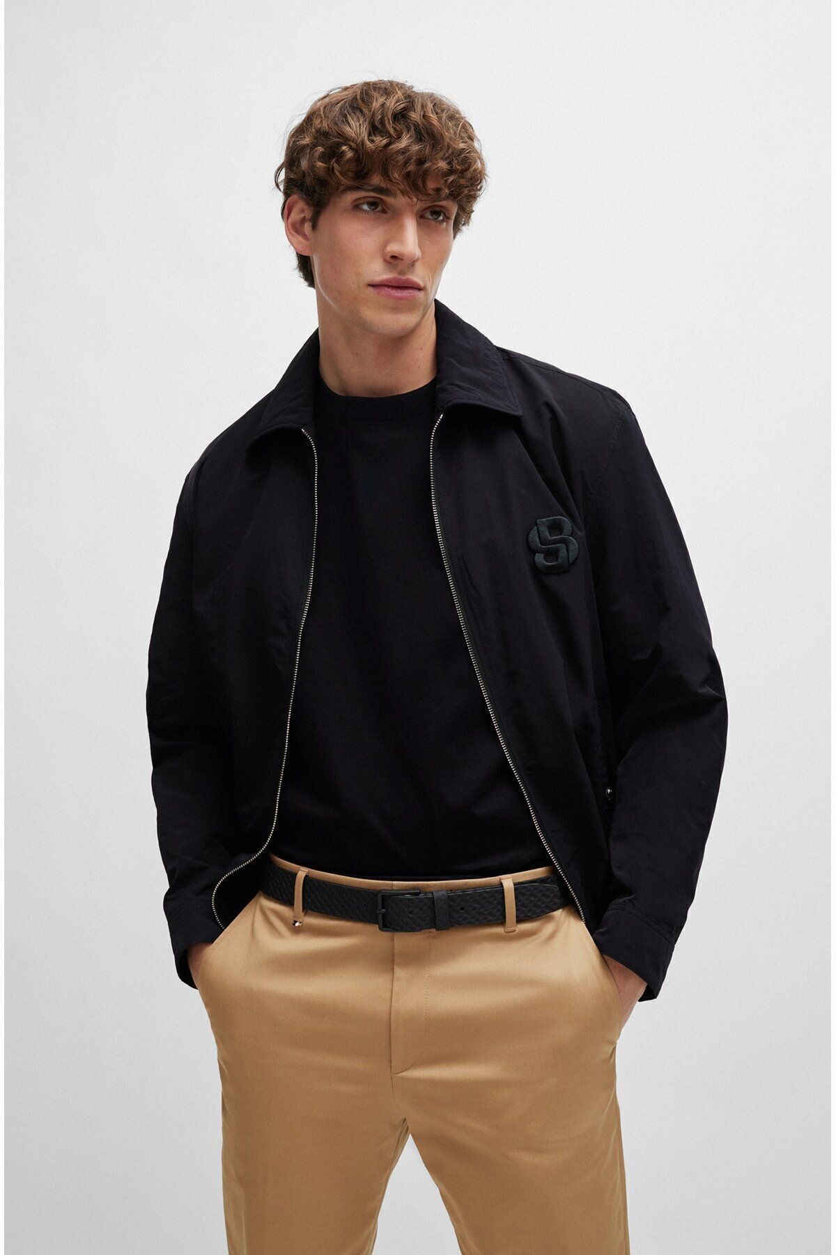 complete the look image