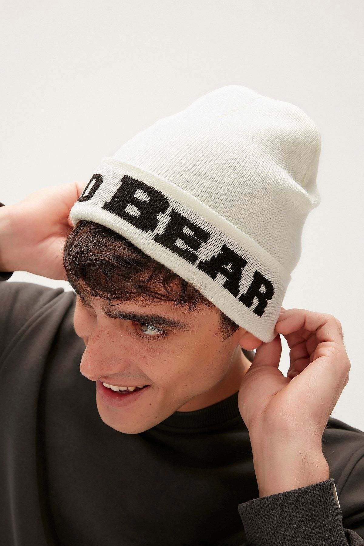 برت کلاسیک سفید مایل به سفید مارک STD Bad Bear
