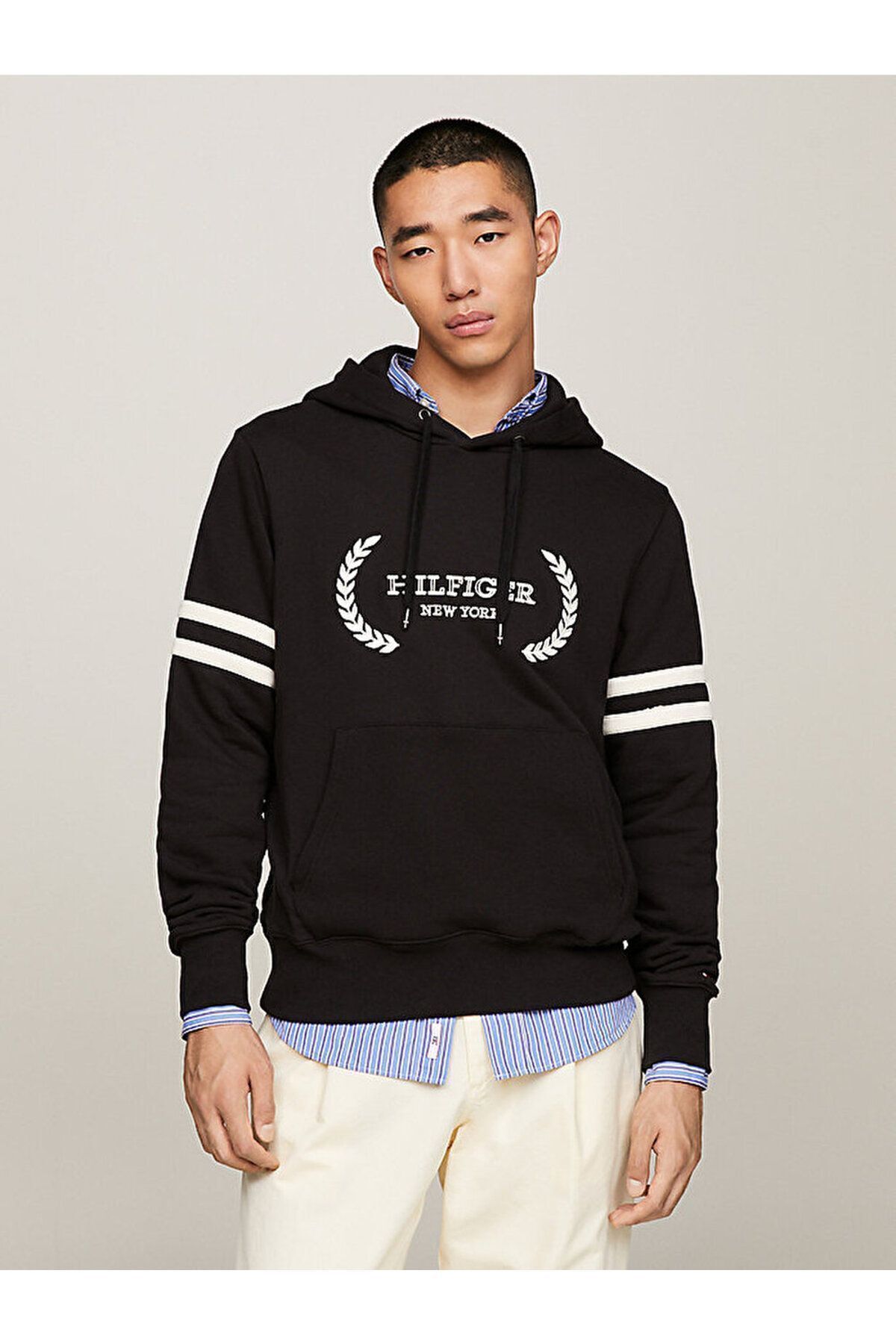 سوئیشرت مشکی آستین بلند با نشان تجاری مردانه MW0MW33648-BDS Tommy Hilfiger
