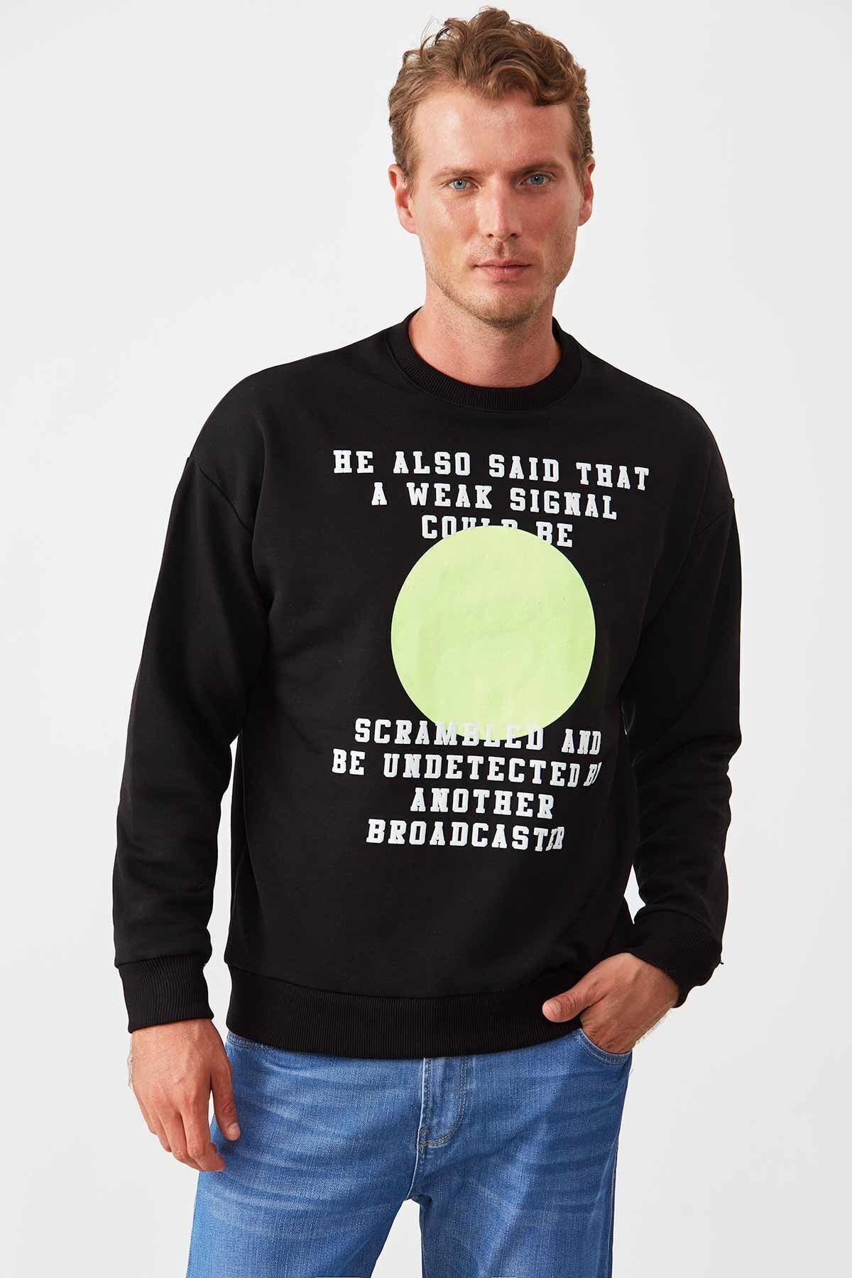 Siyah Baskılı Erkek Sweat | ME19W224799