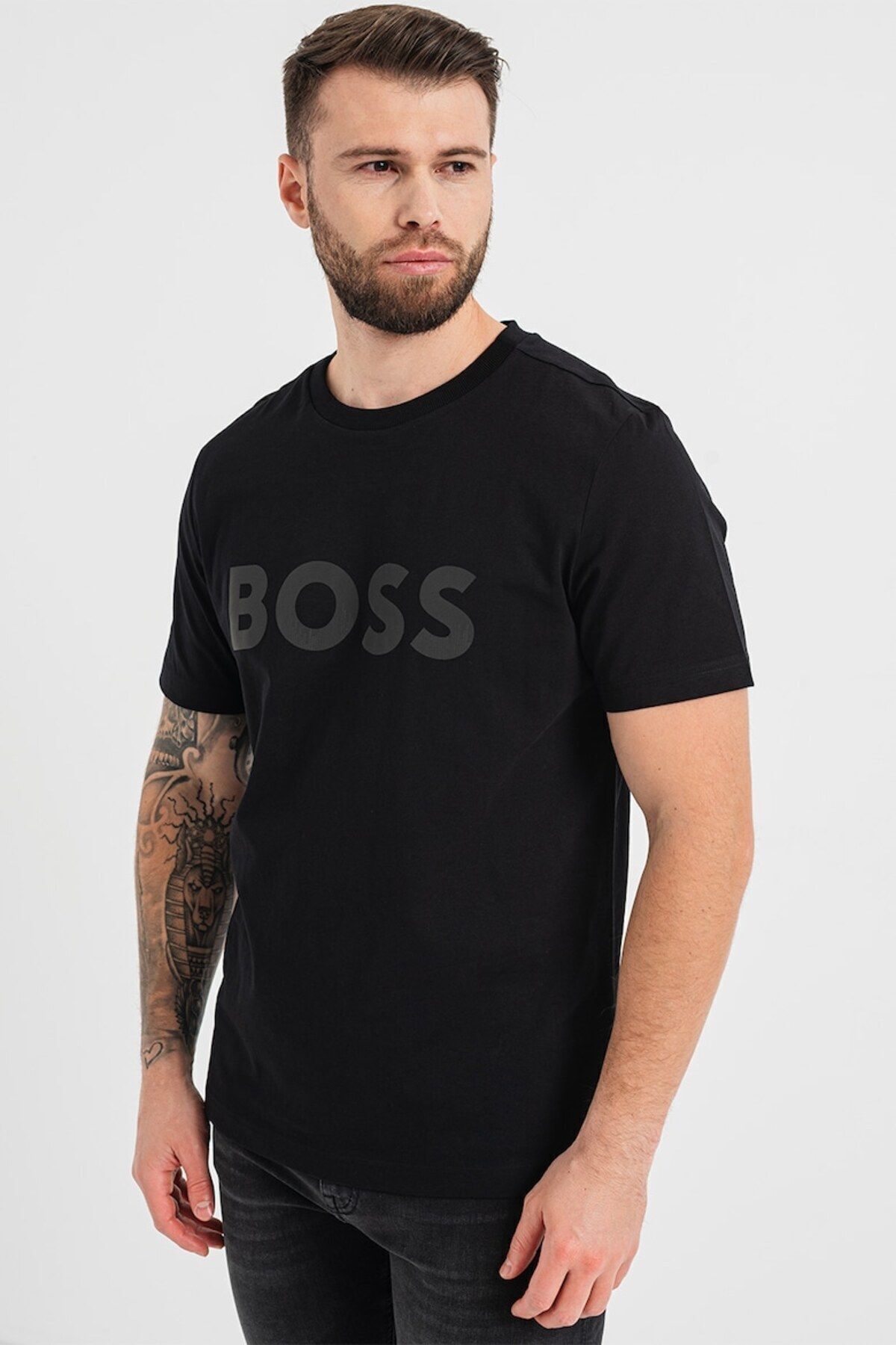 تی شرت مردانه آرم برند آقایان به طور منظم پنبه مناسب ای پیراهن سیاه 50506363 001 BOSS