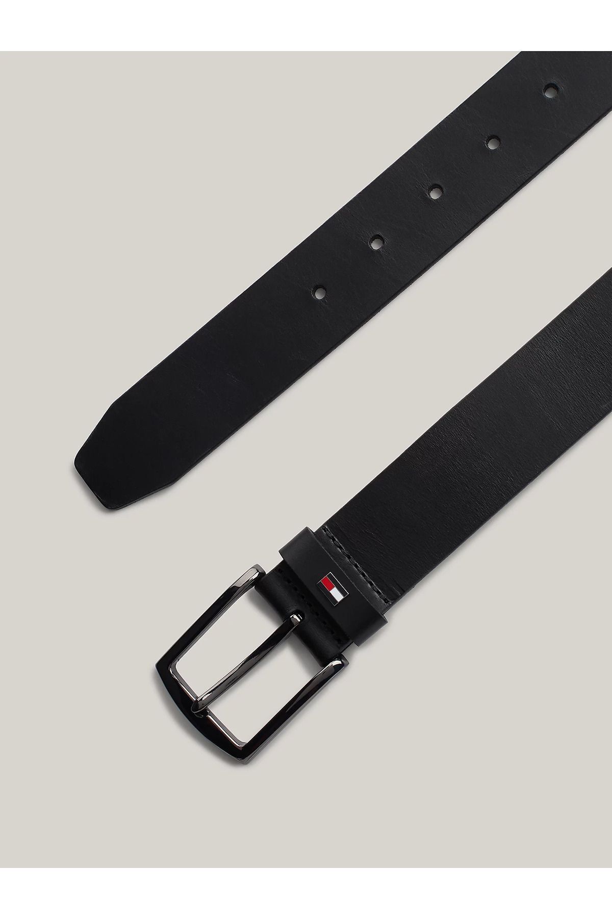 کمربند مشکی مردانه سیاه و سفید چرمی فلزی AM0AM12546 BDS Tommy Hilfiger