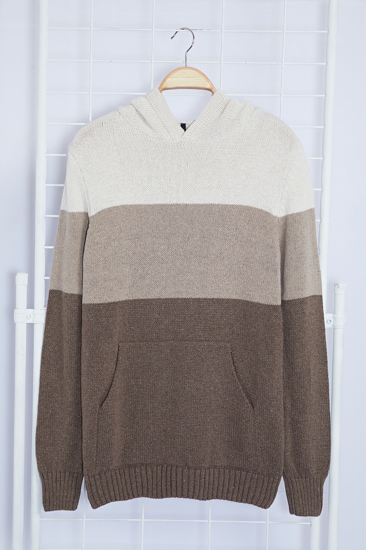 Trendyol Collection-Екрю Обикновен вълнен пуловер с качулка и цветен блок Tmnaw22Kz0822 6