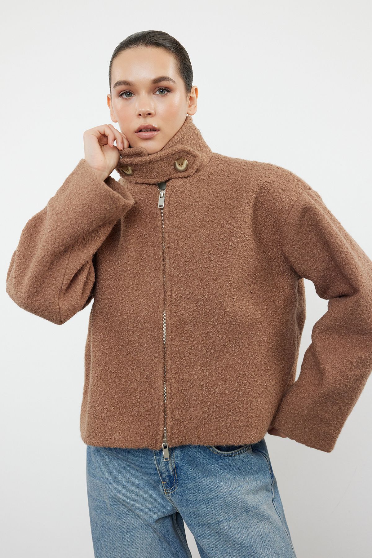 Trendyol Collection Cienka Kurtka Taupe Z Kołnierzem Boucle - Kobieta - S