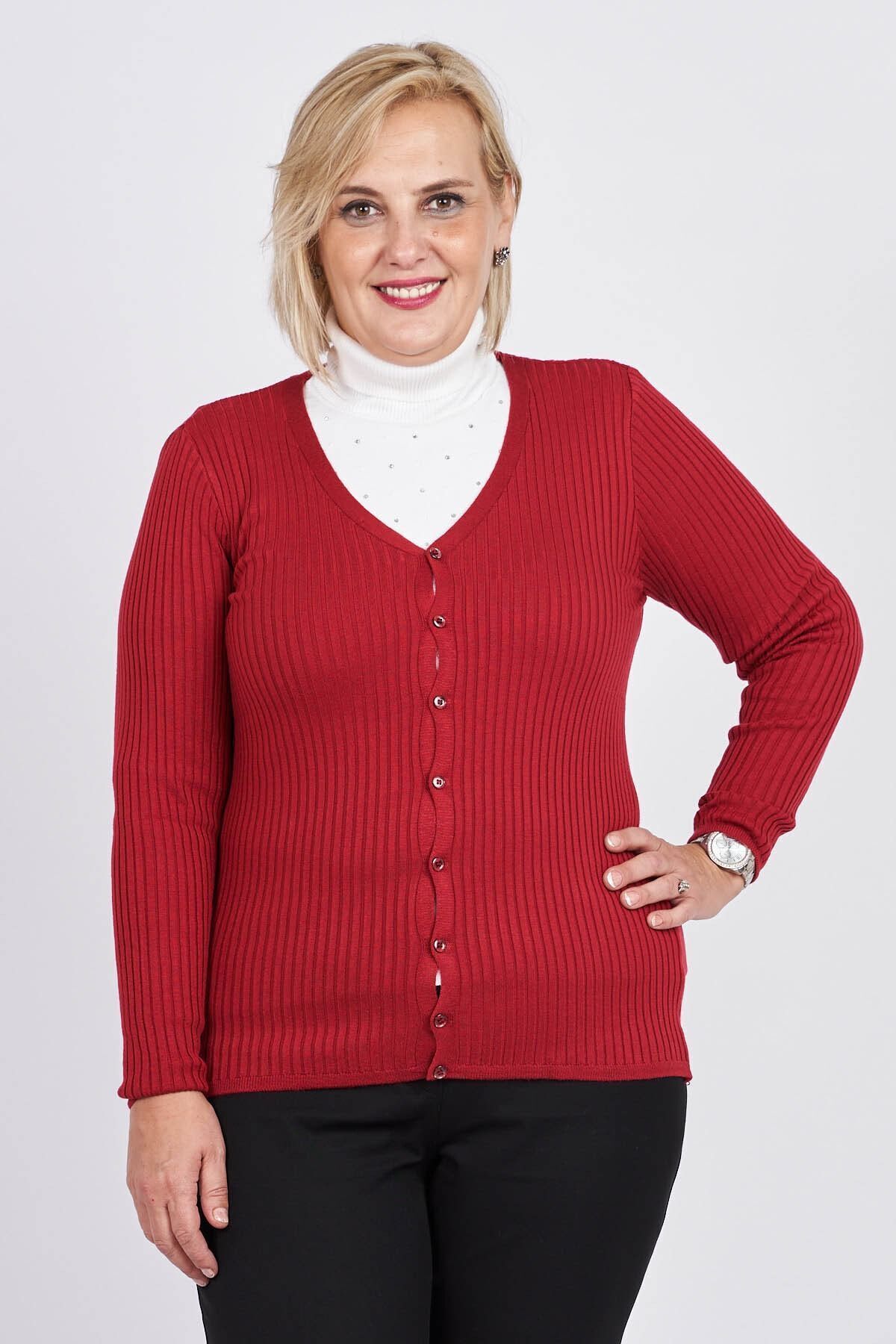 Büşra Triko-Women's Red Buttoned V-Neck Cardigan 3997258 1