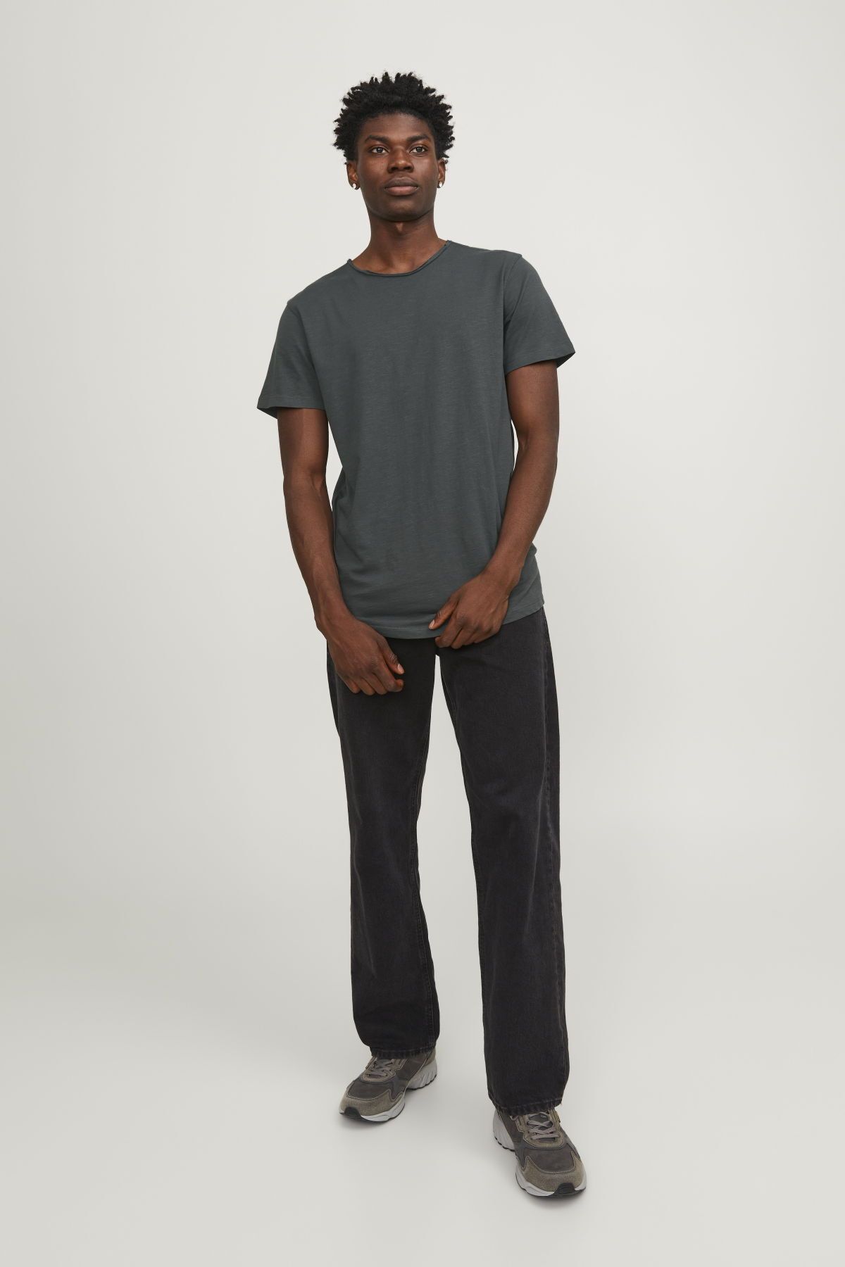 تی شرت مشکی مردانه سیاه Jack Jones جیباشر او یقه اس نوس Jack & Jones