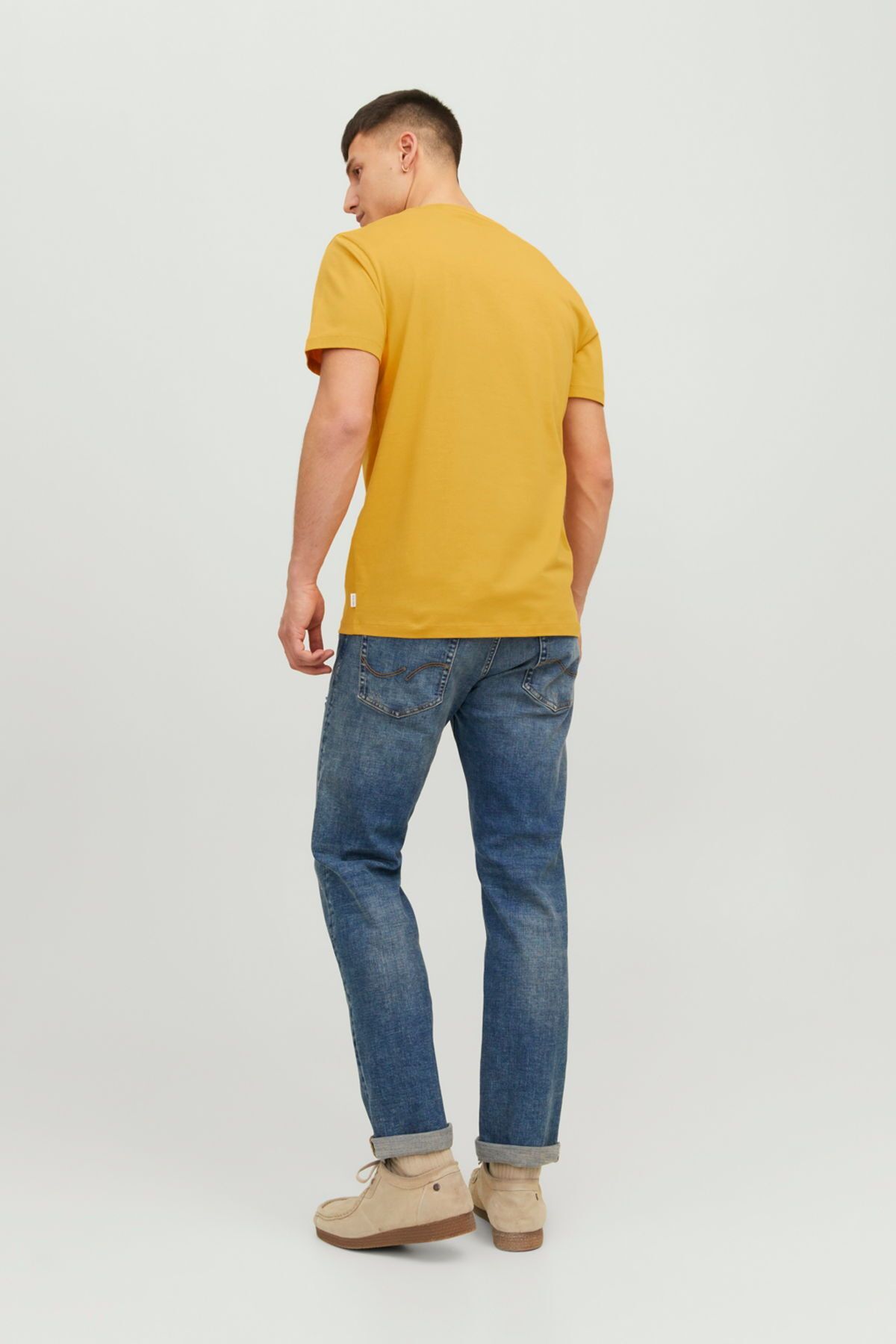تی شرت طلایی مردانه Jack & Jones یقه خدمه پایه-ارگانیک Jack & Jones
