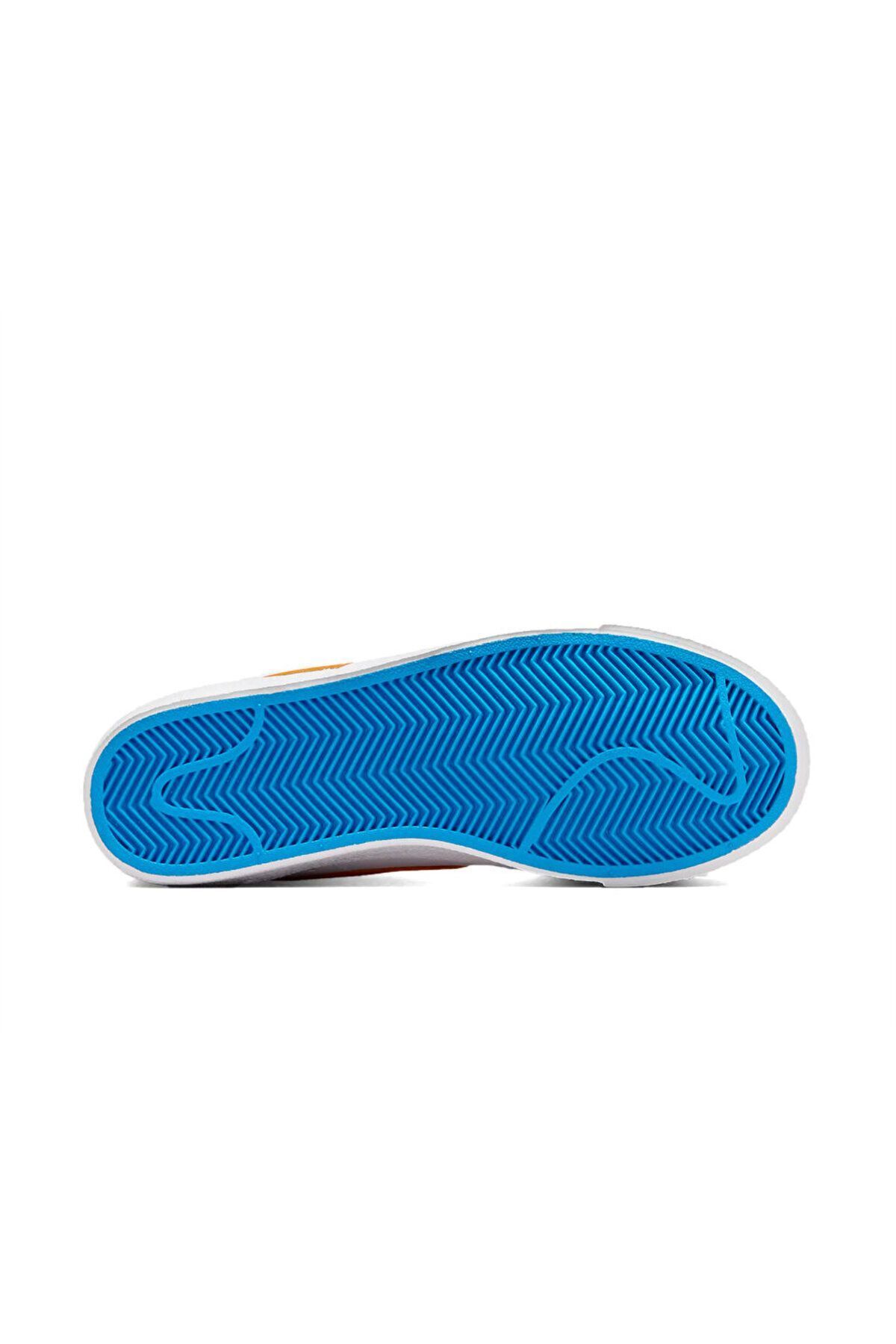 اسنیکر سفید مردانه و زنانه کفش روزانه جوان DA4086 116 Nike