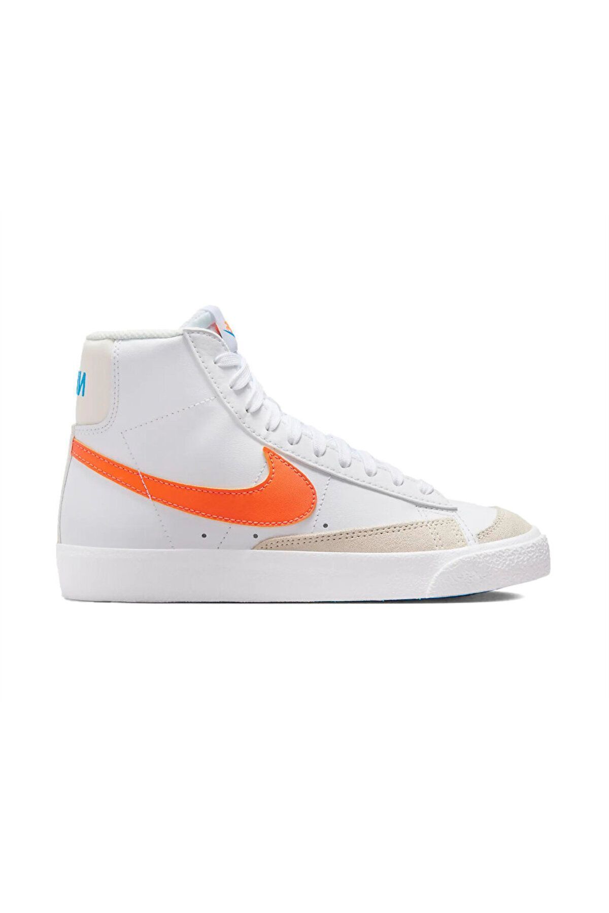 اسنیکر سفید مردانه و زنانه کفش روزانه جوان DA4086 116 Nike