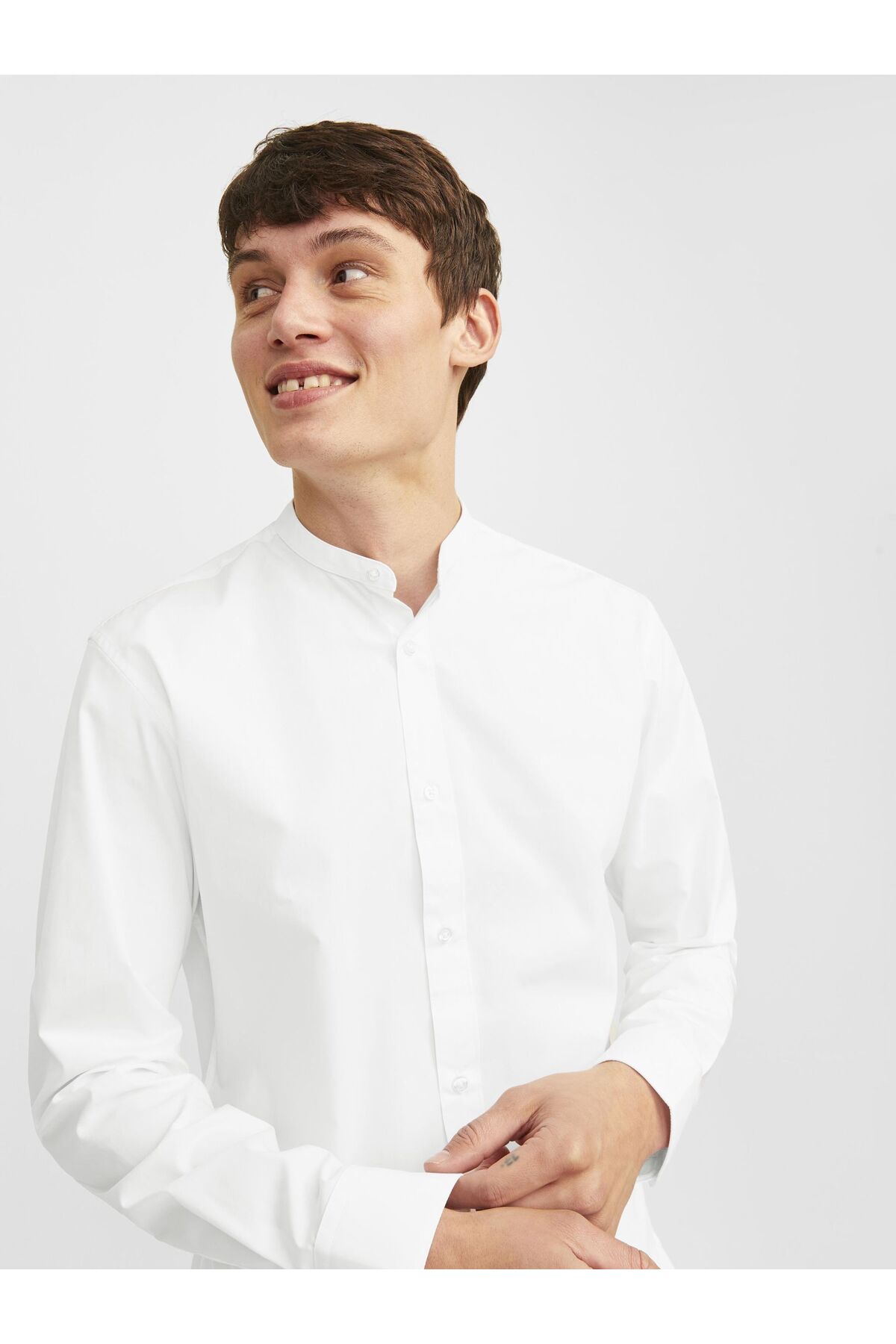 پیراهن جک اند جونز مردانه پلی استر مخلوط شده سفید بیسیک راسته Slim Fit/اسلیم فیت    Slim/اسلیم فیت Daily/روزانه | Jack & Jones 12205921 TR - تصویر 7