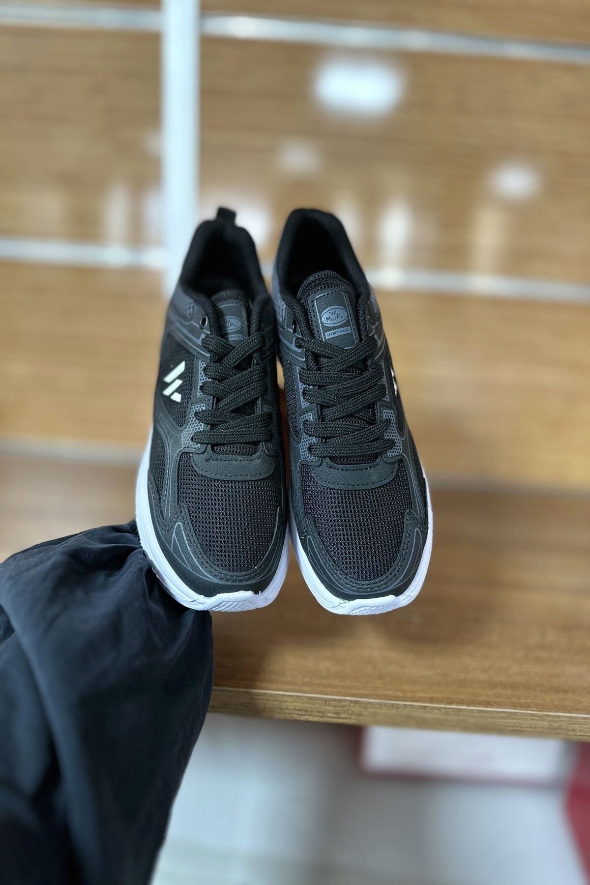 New shoes at the mall online