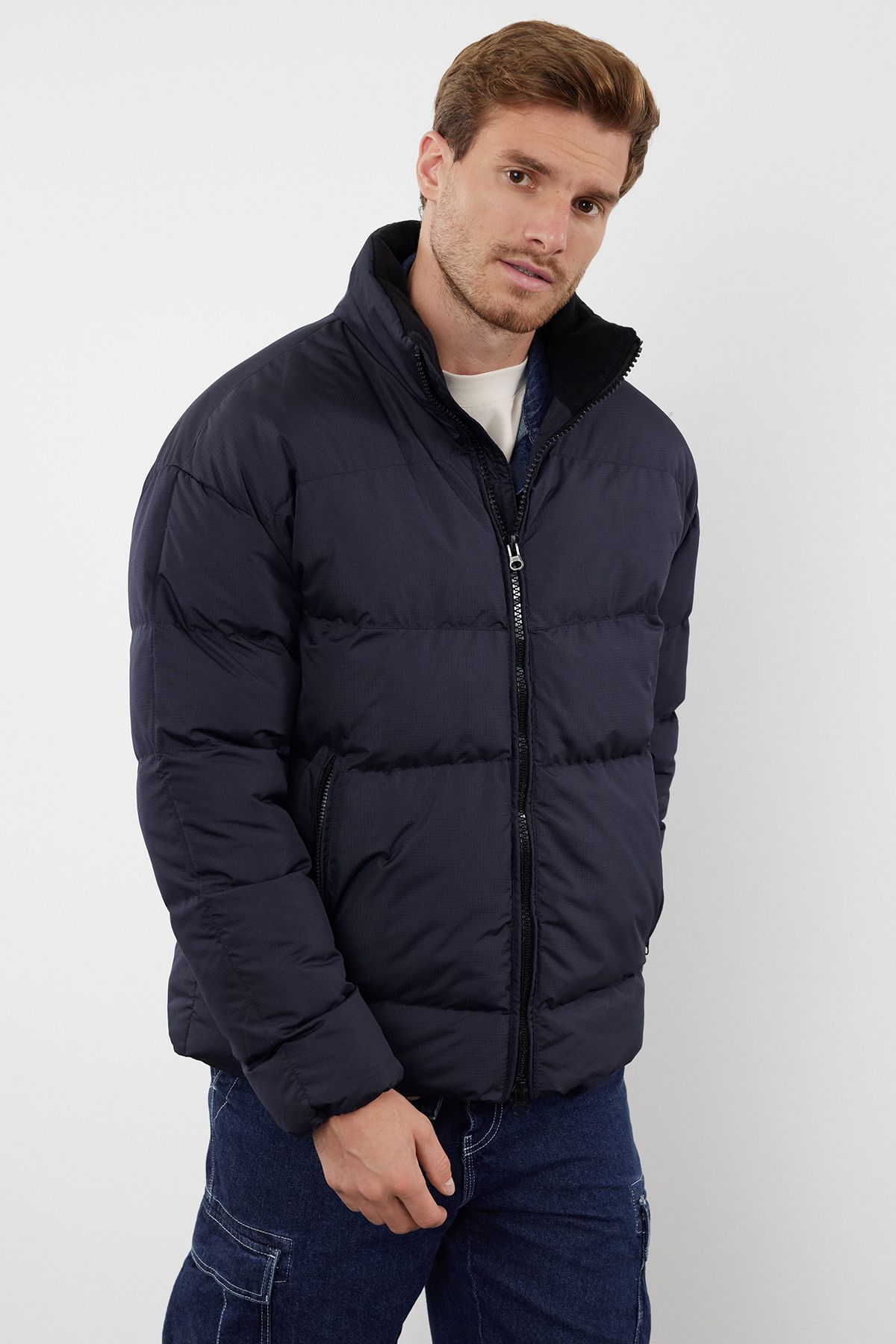 Trendyol Collection Oversize'owa Granatowa Kurtka Puchowa - Ribstop, Mężczyzna - L