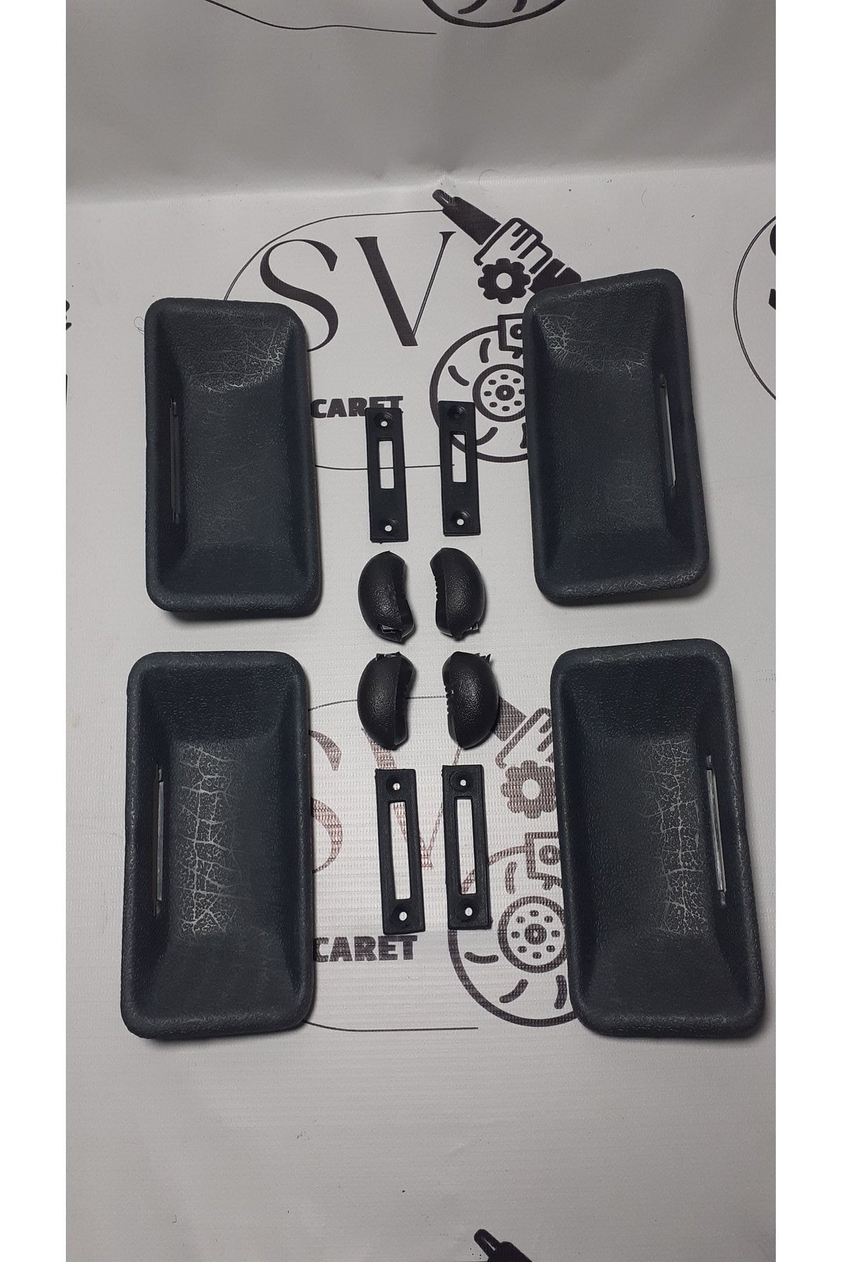 SVTİCARET Reno 12 Toros Avuç Içi Plastiği 4 Ad. Avuç Içi Cıtası 4 Ad. Avuç Içi Badem 4 Ad Tk Set.siyah Renk