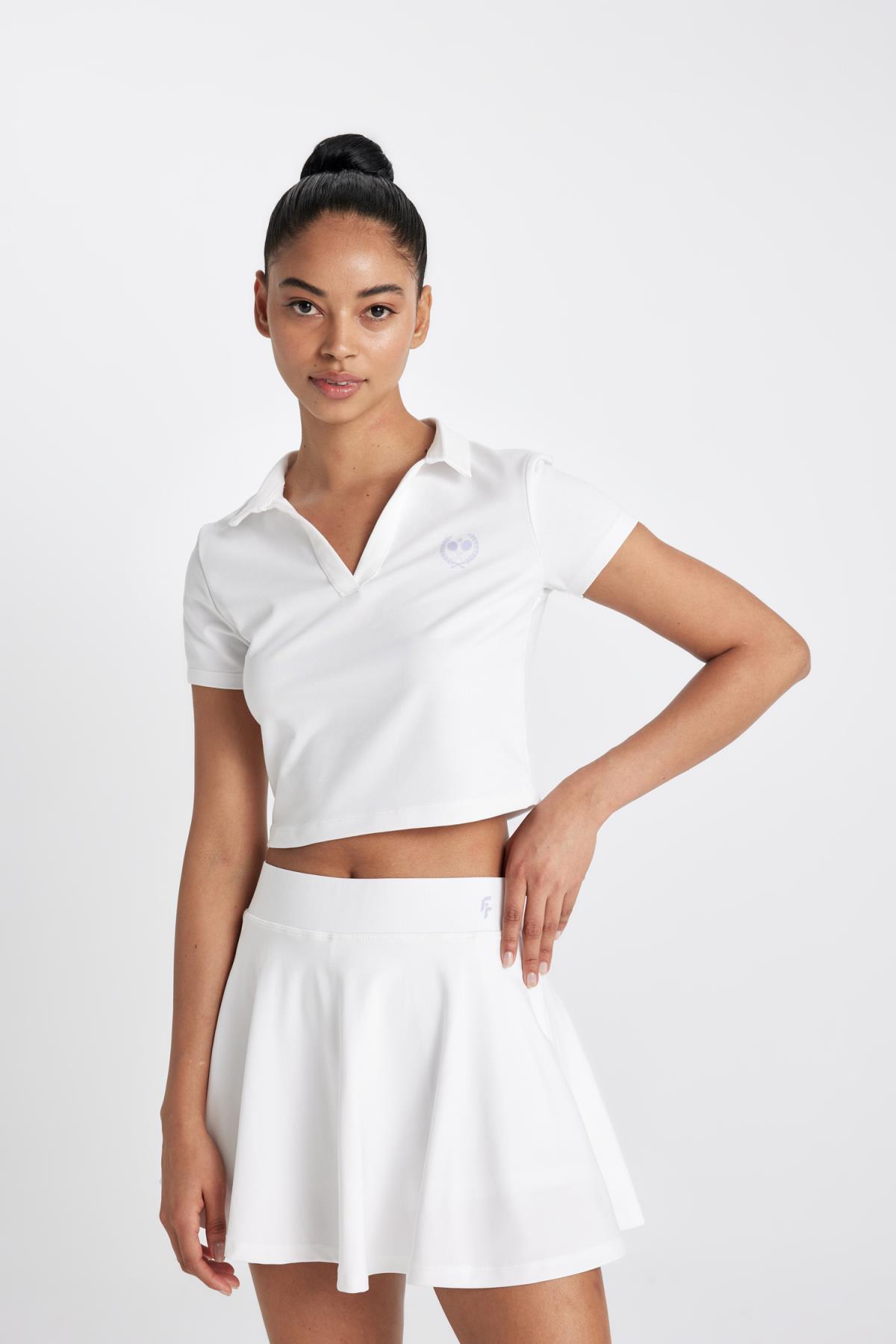 تیشرت آستین کوتاه یقه ورزشکار با تناسب استاندارد DeFactoFit