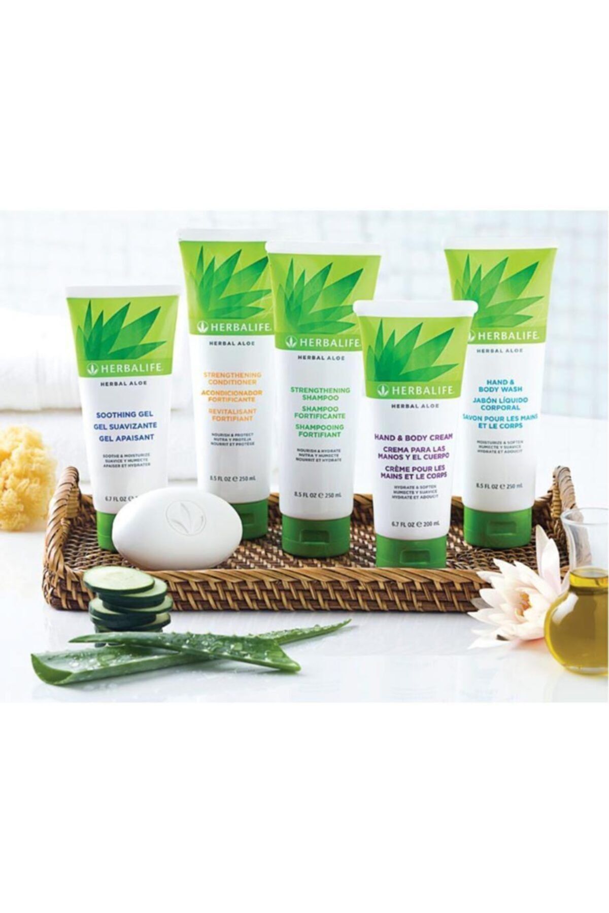 Herbalife-200 ml Herbal Aloe Hand and Body Lotion 3