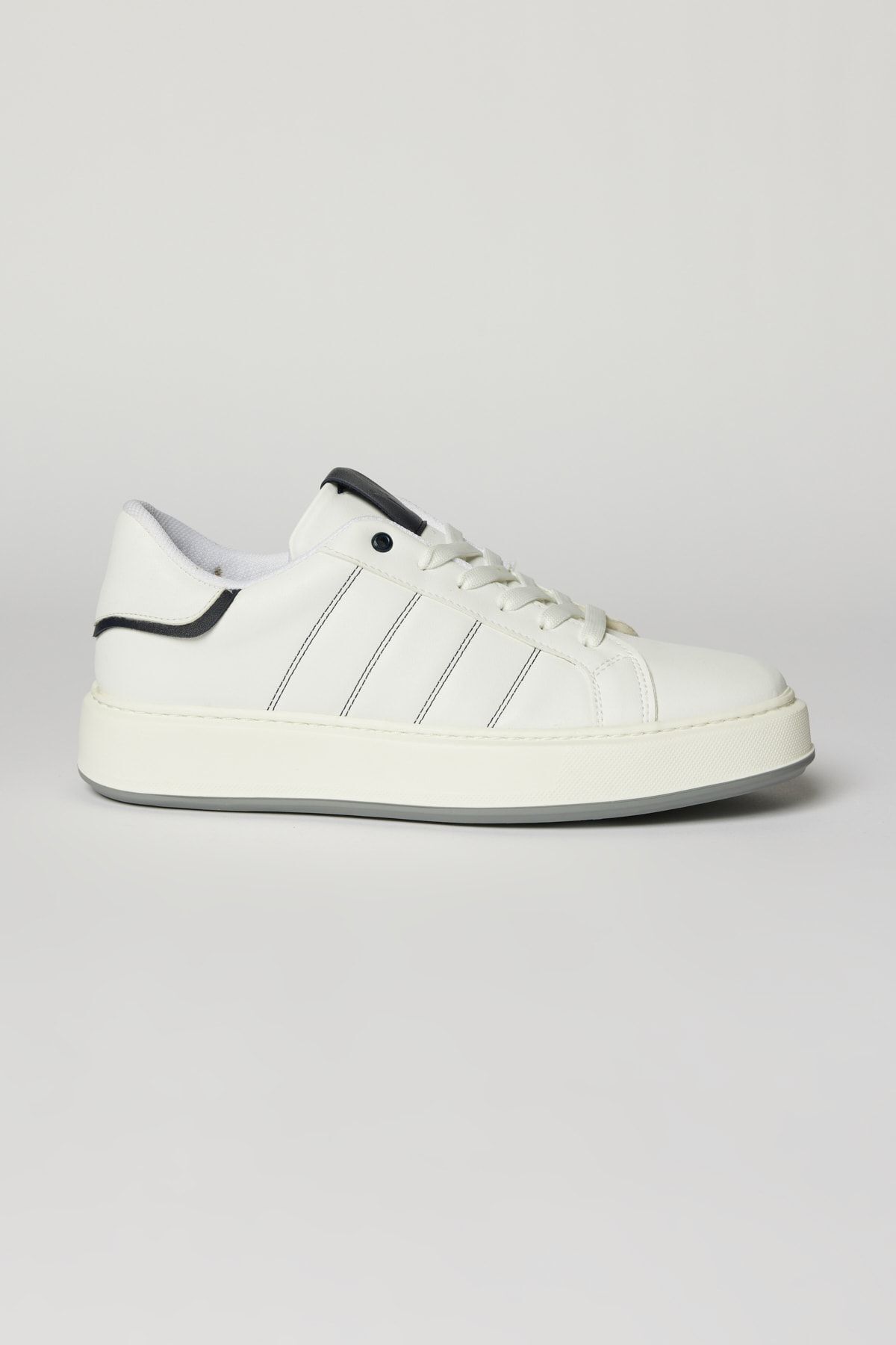 Altınyıldız Classics Erkek Beyaz-lacivert Rahat Taban Spor Sneaker Ayakkabı 4A2223200044