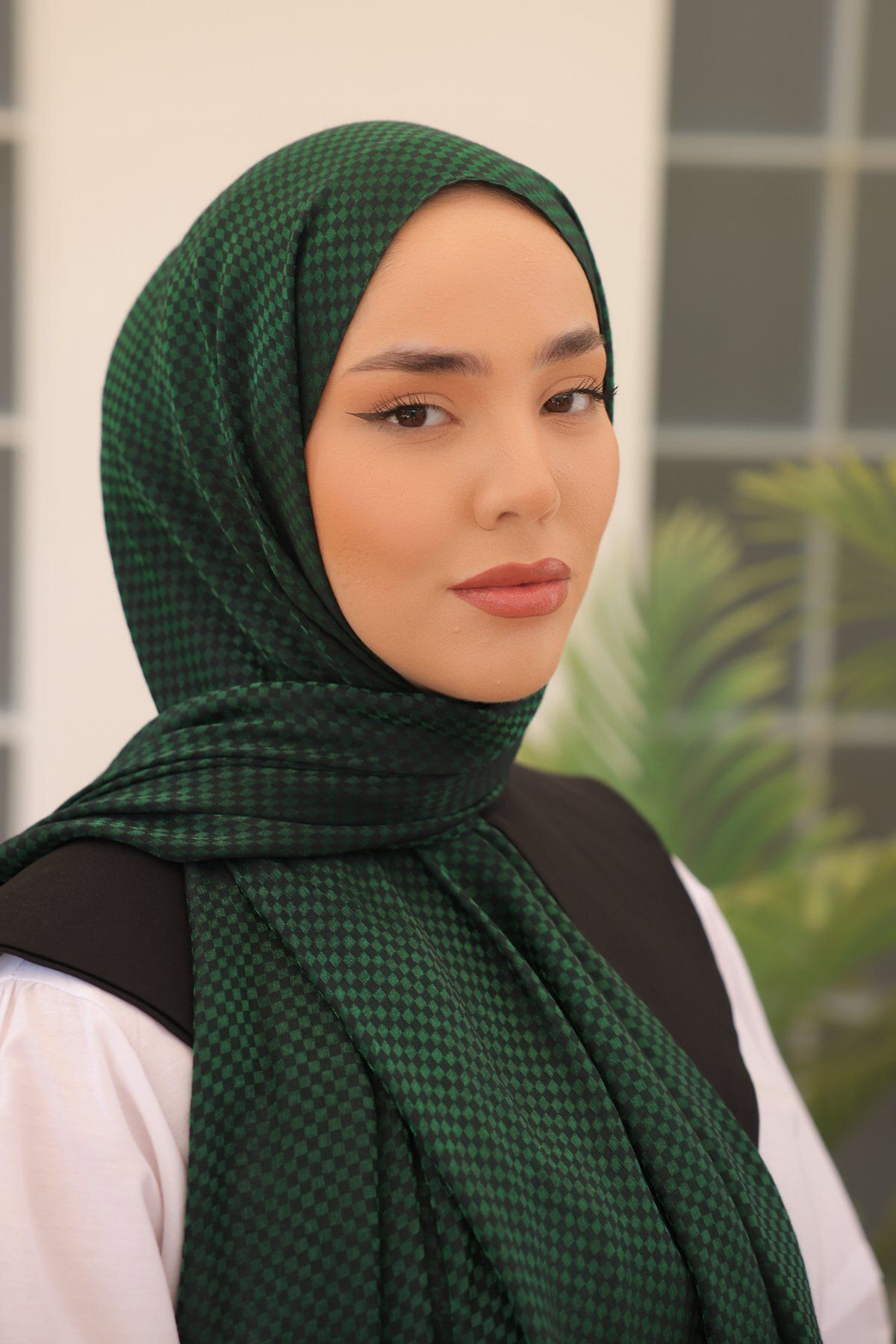 Silk Home-Twinkle 50003-06 Model Shawl 8