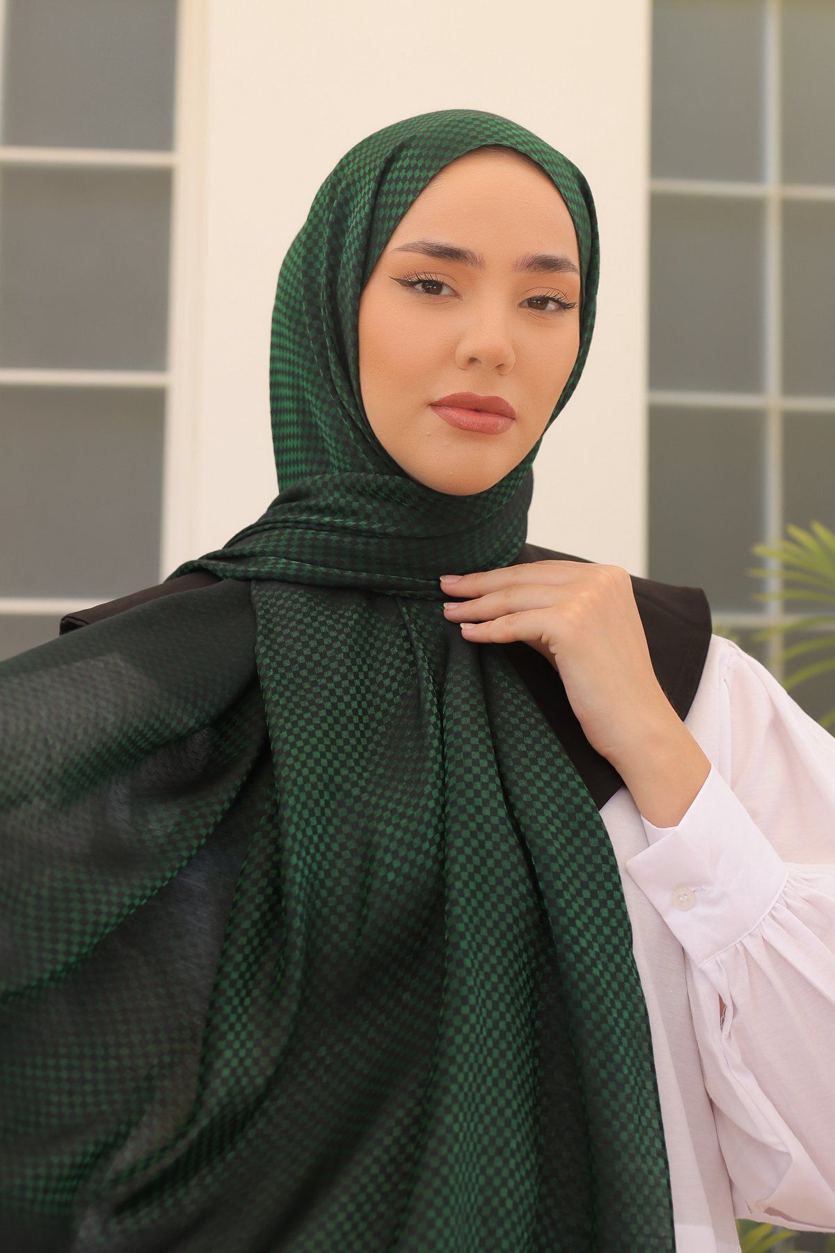 Silk Home-Twinkle 50003-06 Model Shawl 6