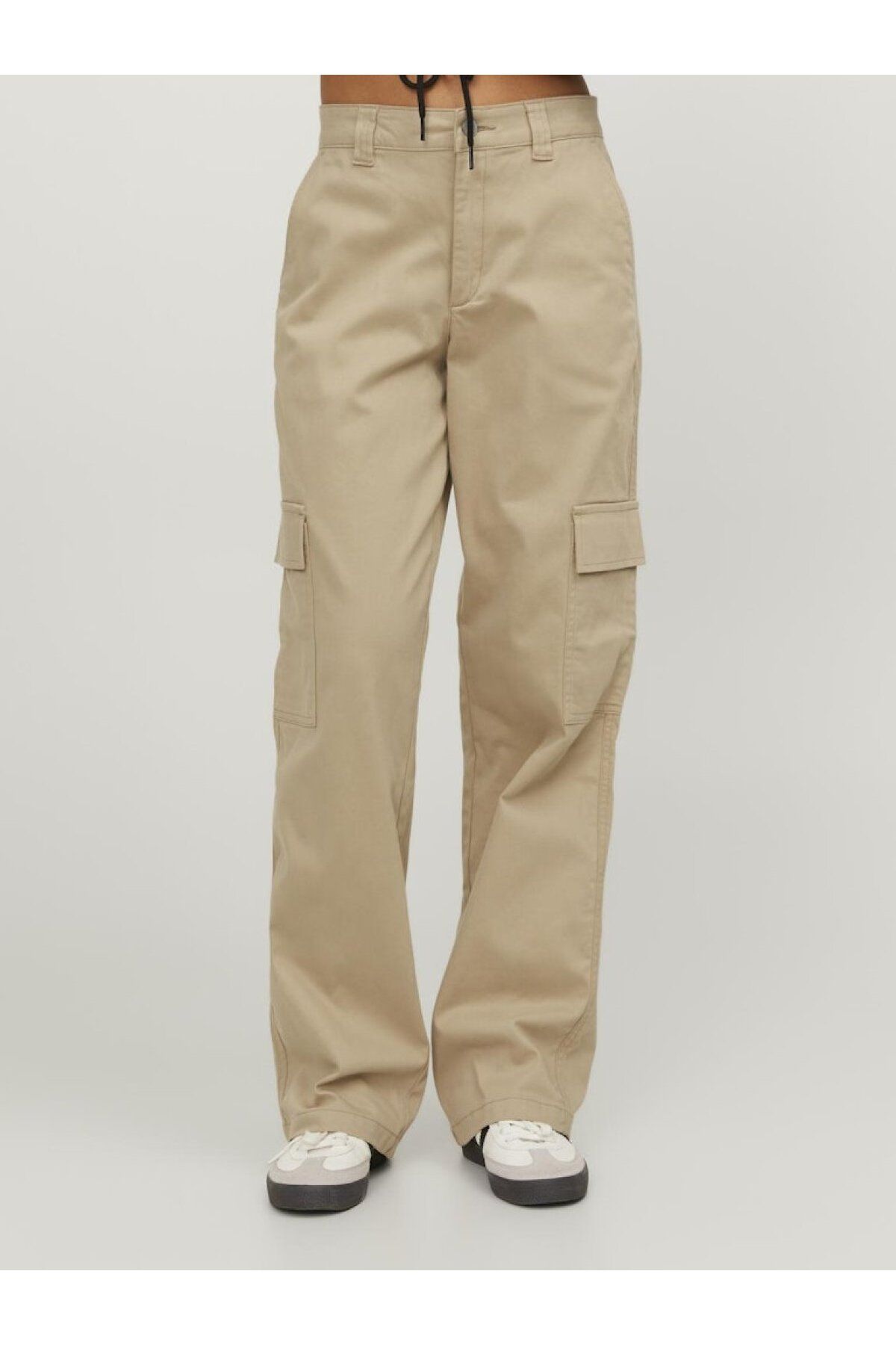 complete the look image