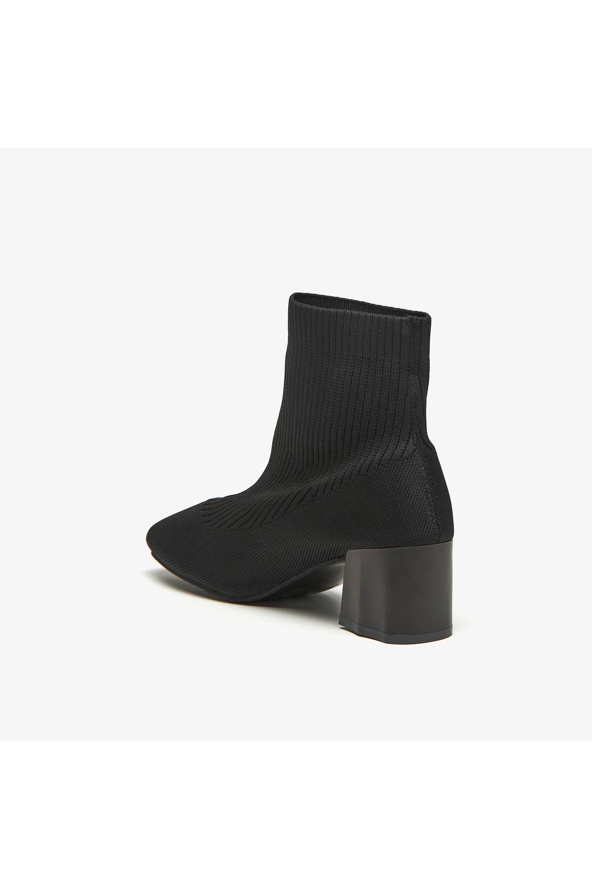 Flora Bella by Shoexpress-Ribbed Slip-On High Cut Boots with Block Heels 4