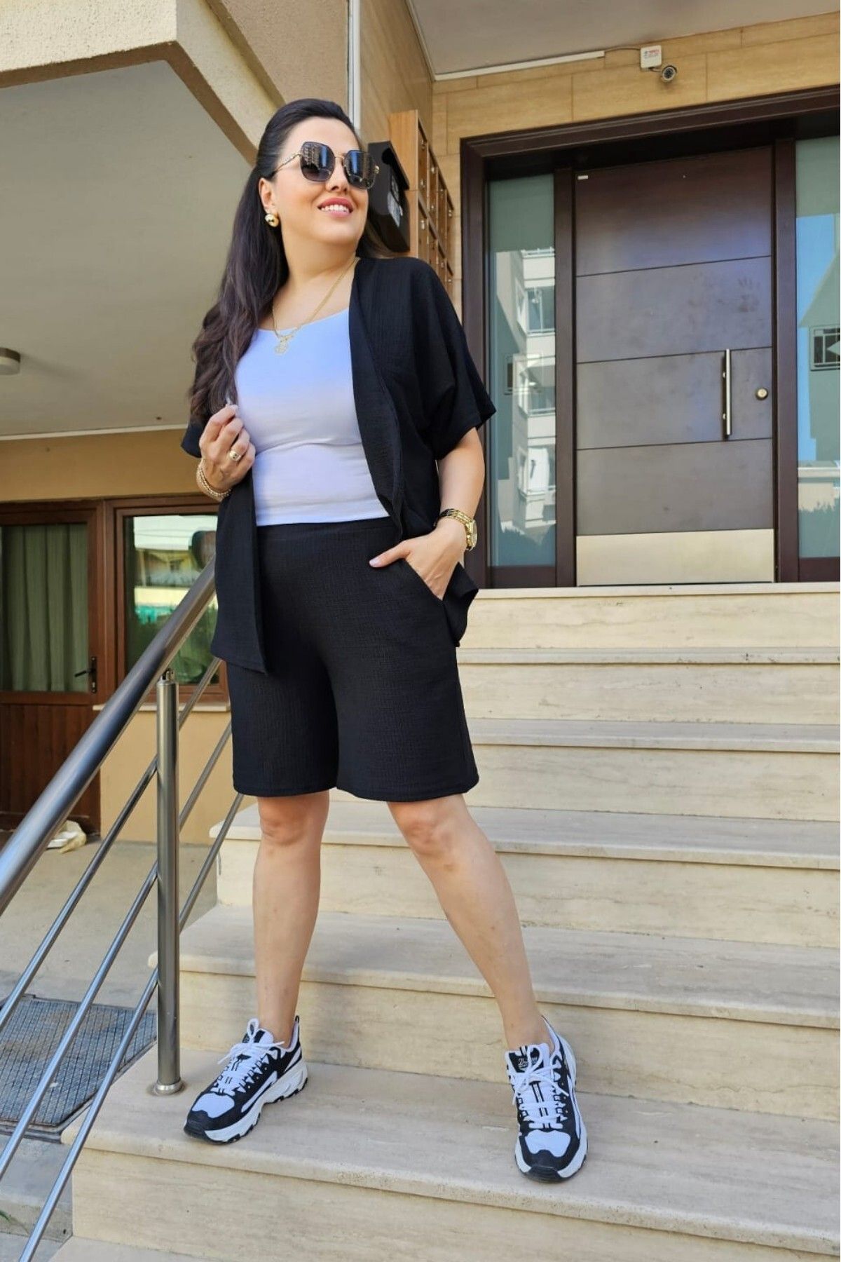 sinemisxxl-Black Double Suit with a Kimono with a Lycra Vernier Shorts 1