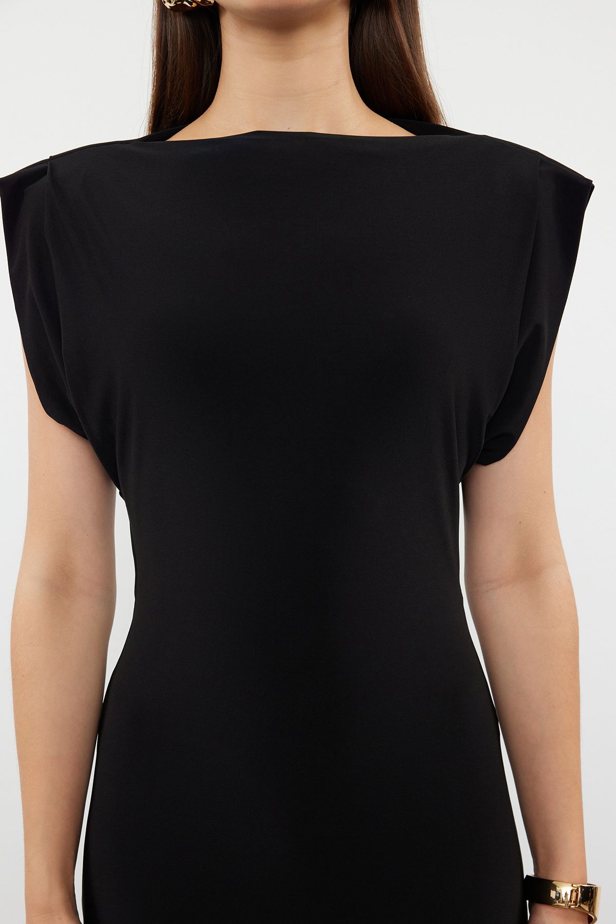 Trendyol Collection-Rochie neagră, dreaptă, midi, căptușită, drapată, bodycon, tricotată, elastică TWOSS24EL00975 4