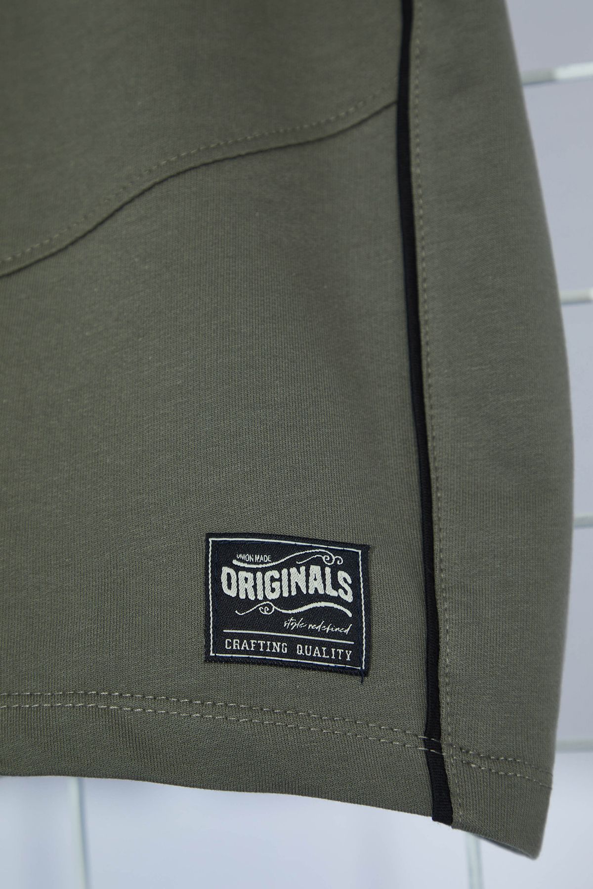 trendyol-man-mens-grau-slogan-normal-waist-sh