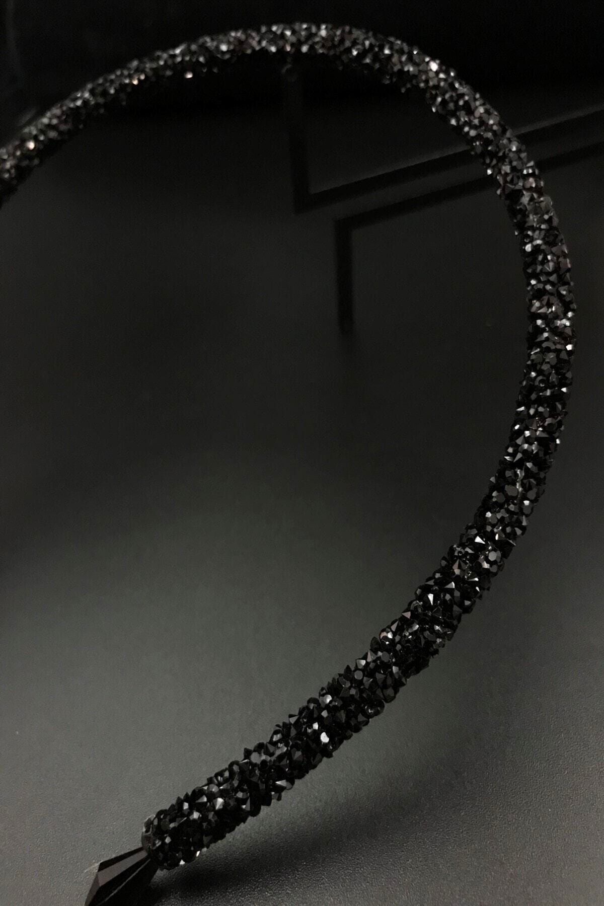 Chehra Design-Black Color Crystal Daily Use Crown 2